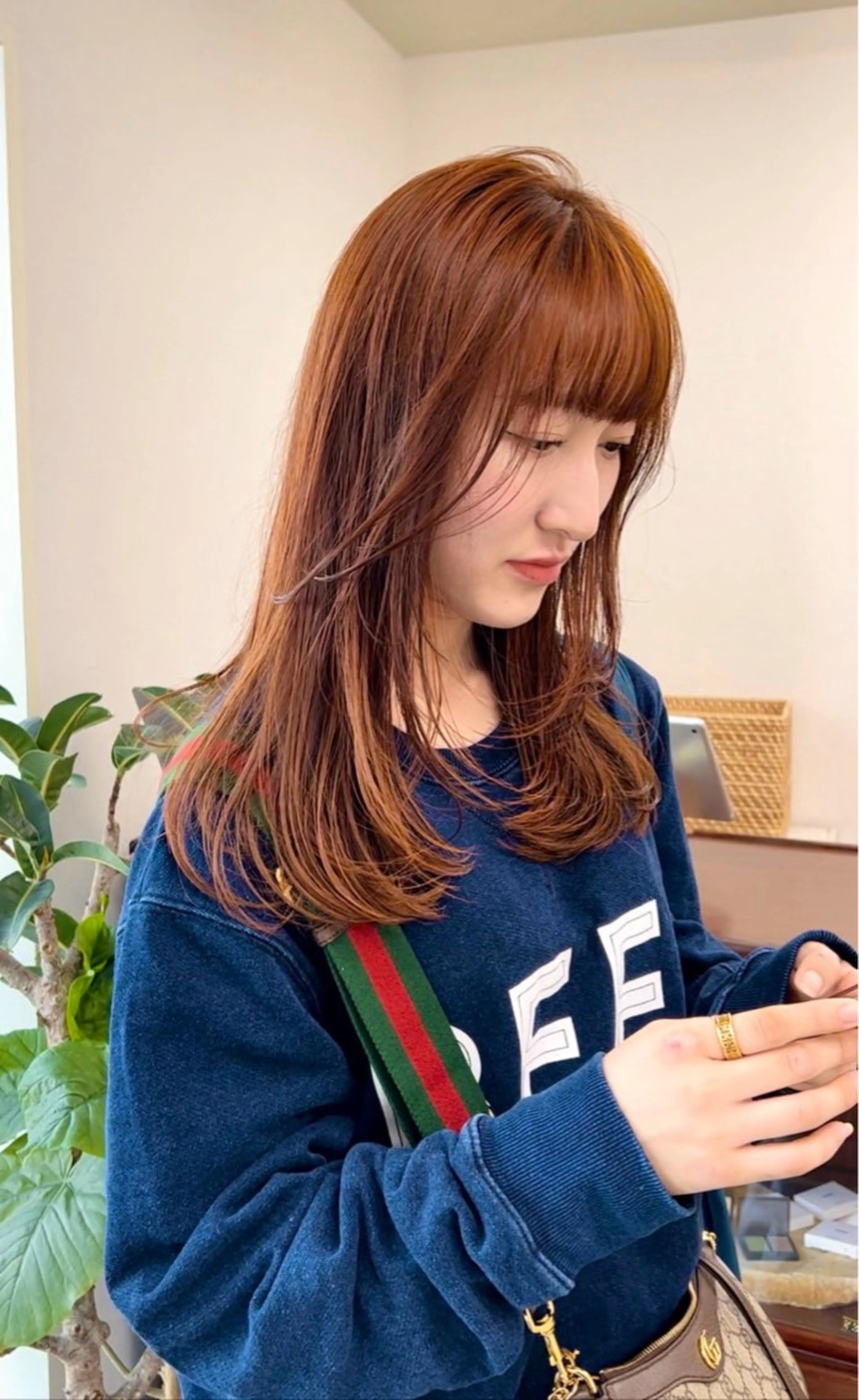 カラー 小林 美咲のヘアスタイル