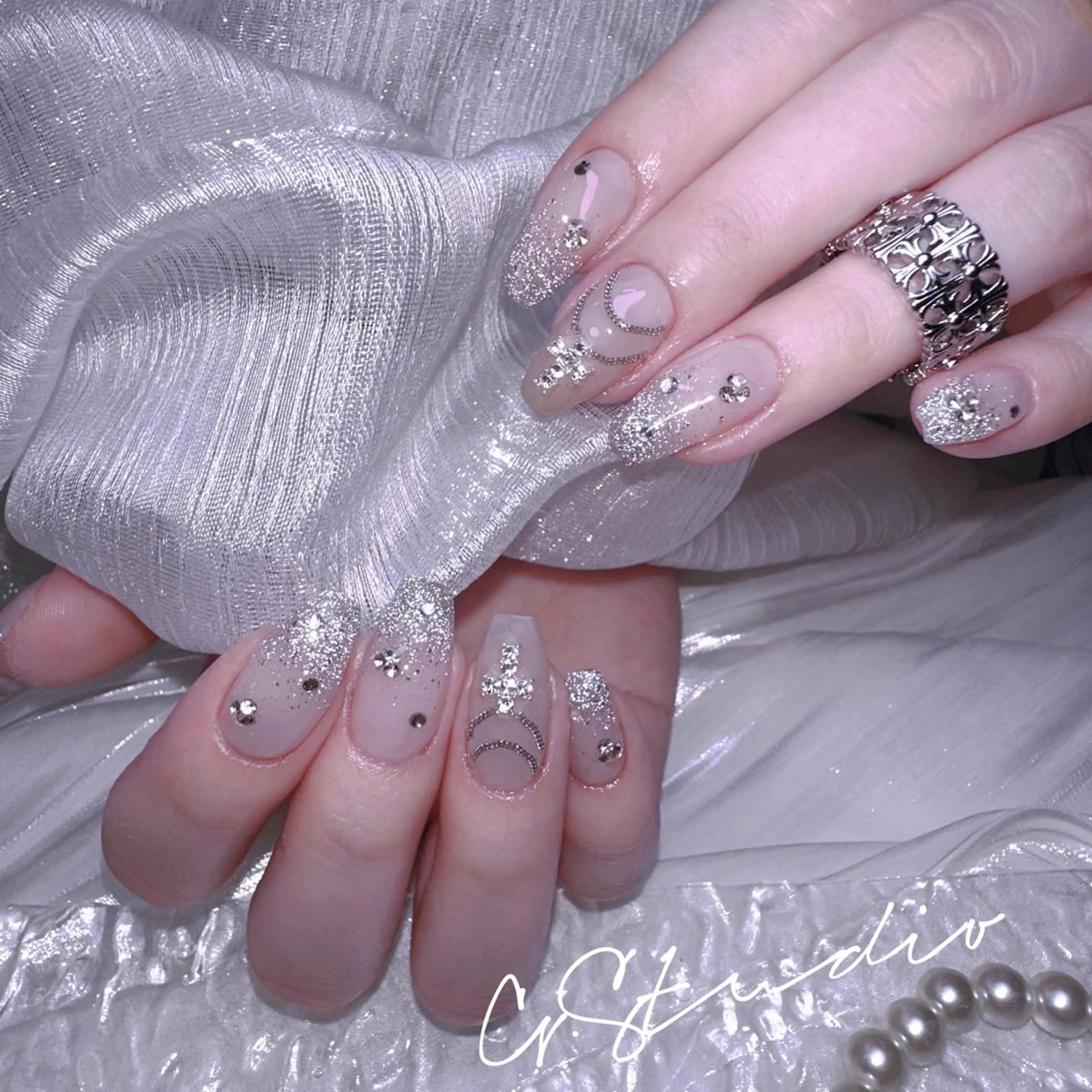 ネイル ハンドネイル ハンドケア レ イのネイルデザイン