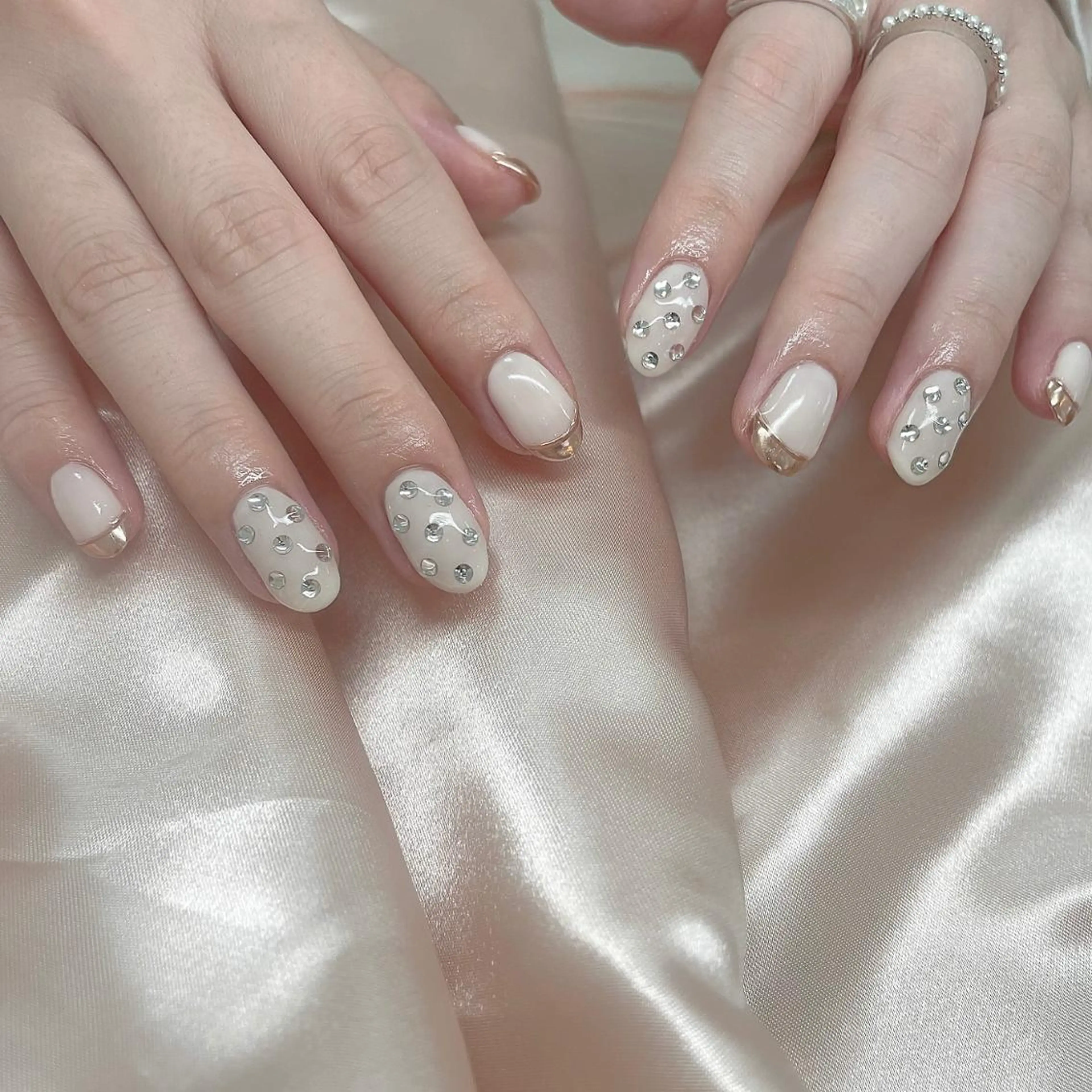 ネイル essence所属・pétit maakoのネイルデザイン