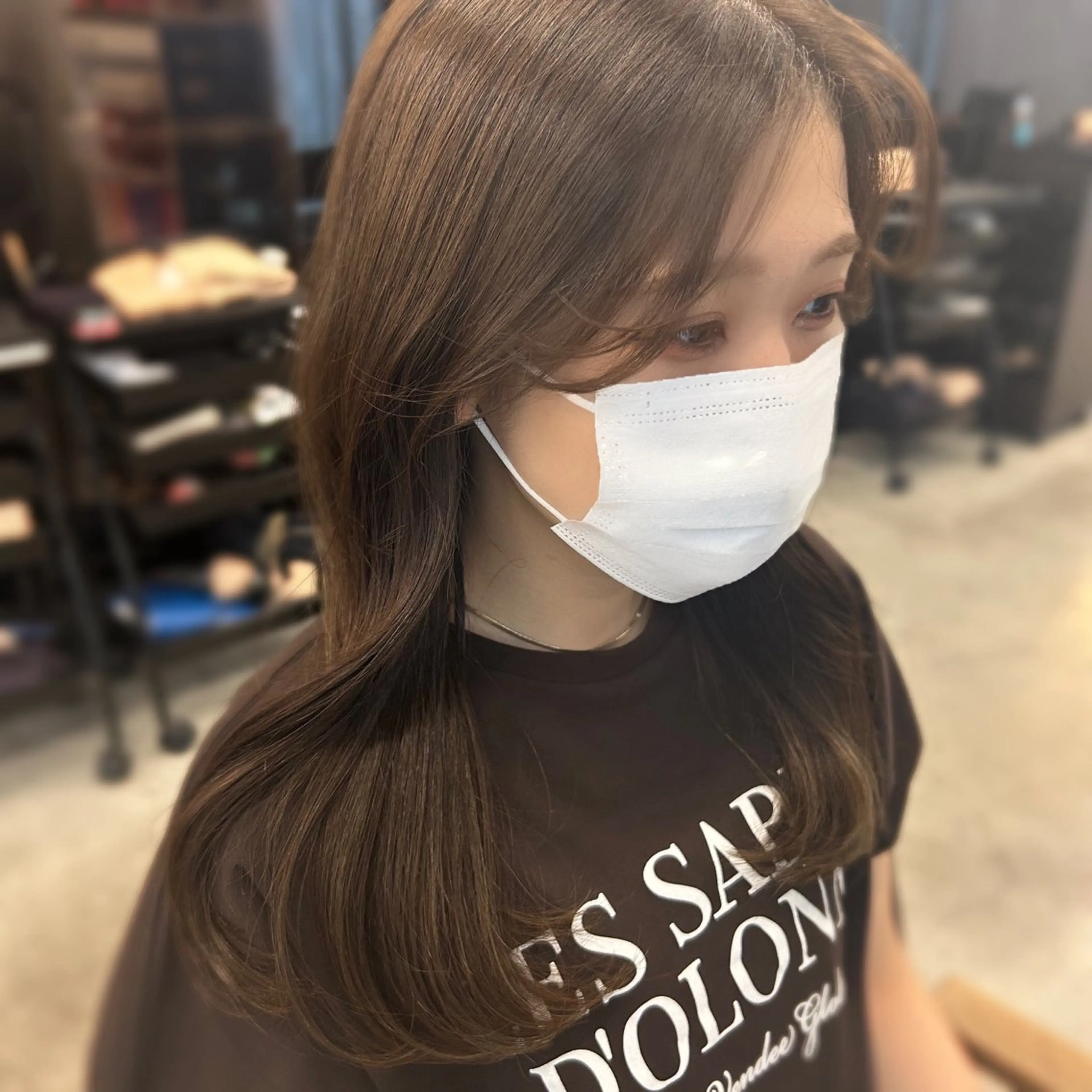 セミロング 女性らしいモテヘア 韓国ヘアhikariのヘアスタイル