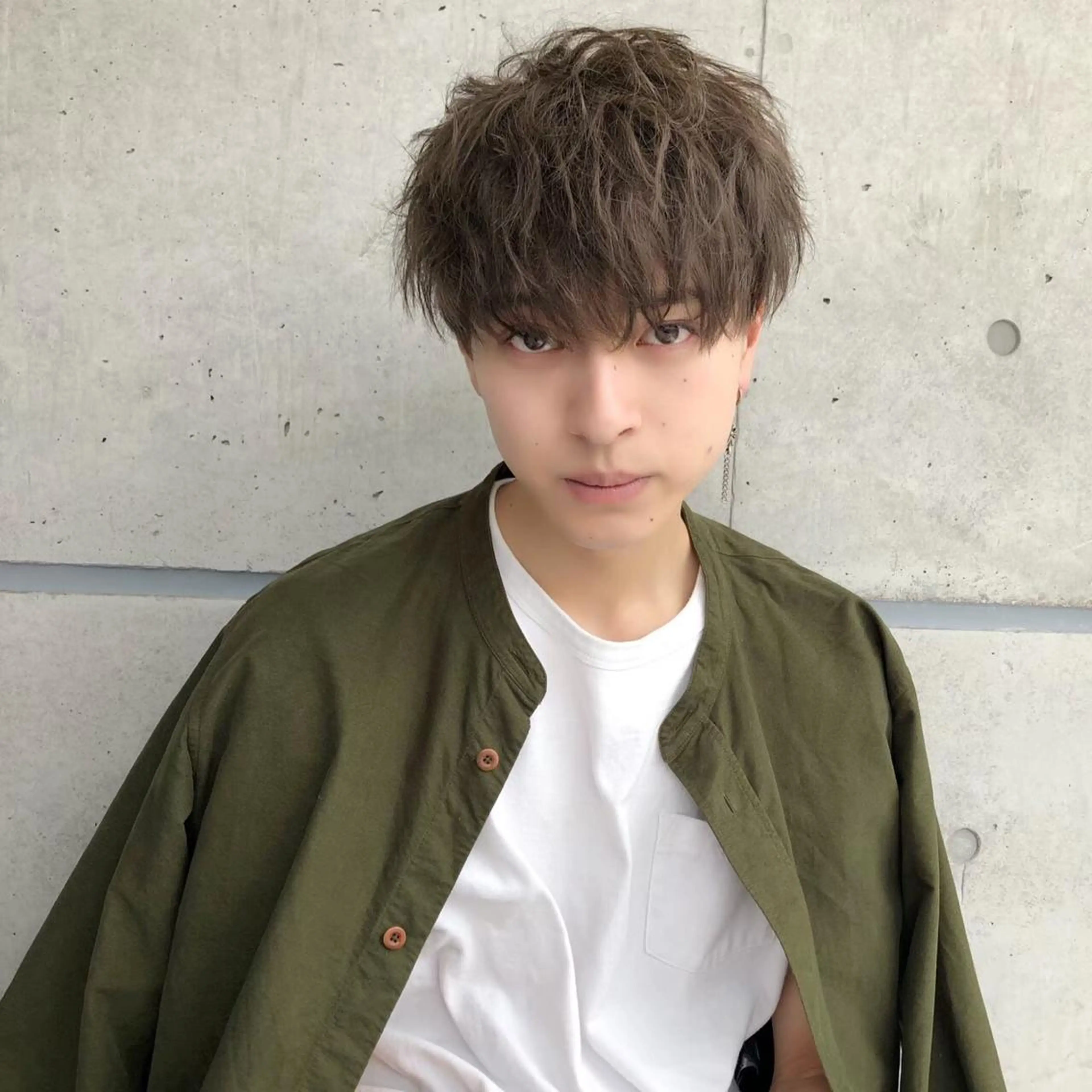 ショート カラー パーマ メンズ カット トリートメント ヘッドスパ ヘアセット ベージュグレージュ 💕しゅーじ💕のヘアスタイル