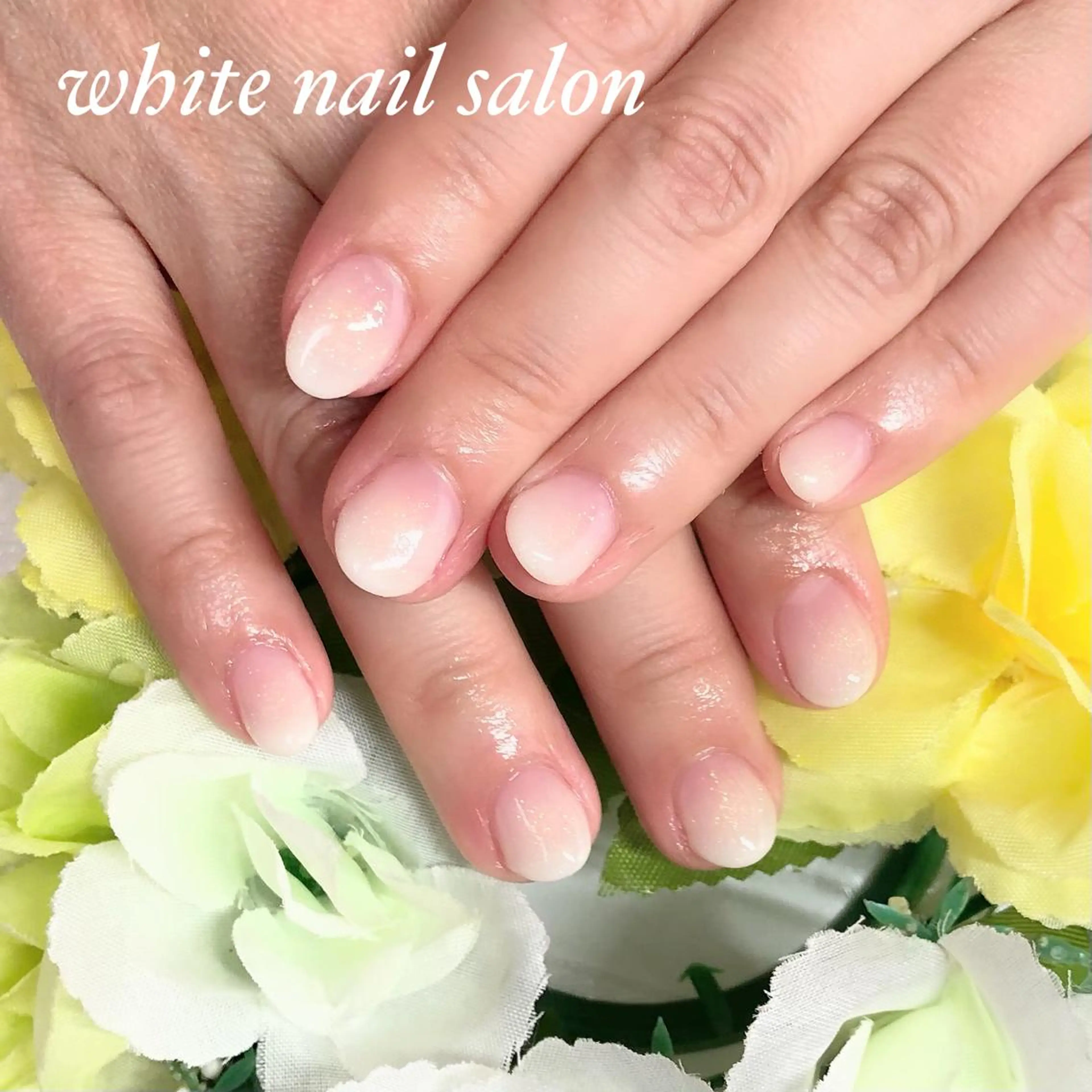 ネイル アートネイル フレンチネイル ジェルネイル ハードジェル 持ち込み ハンドネイル white nail salonのネイルデザイン