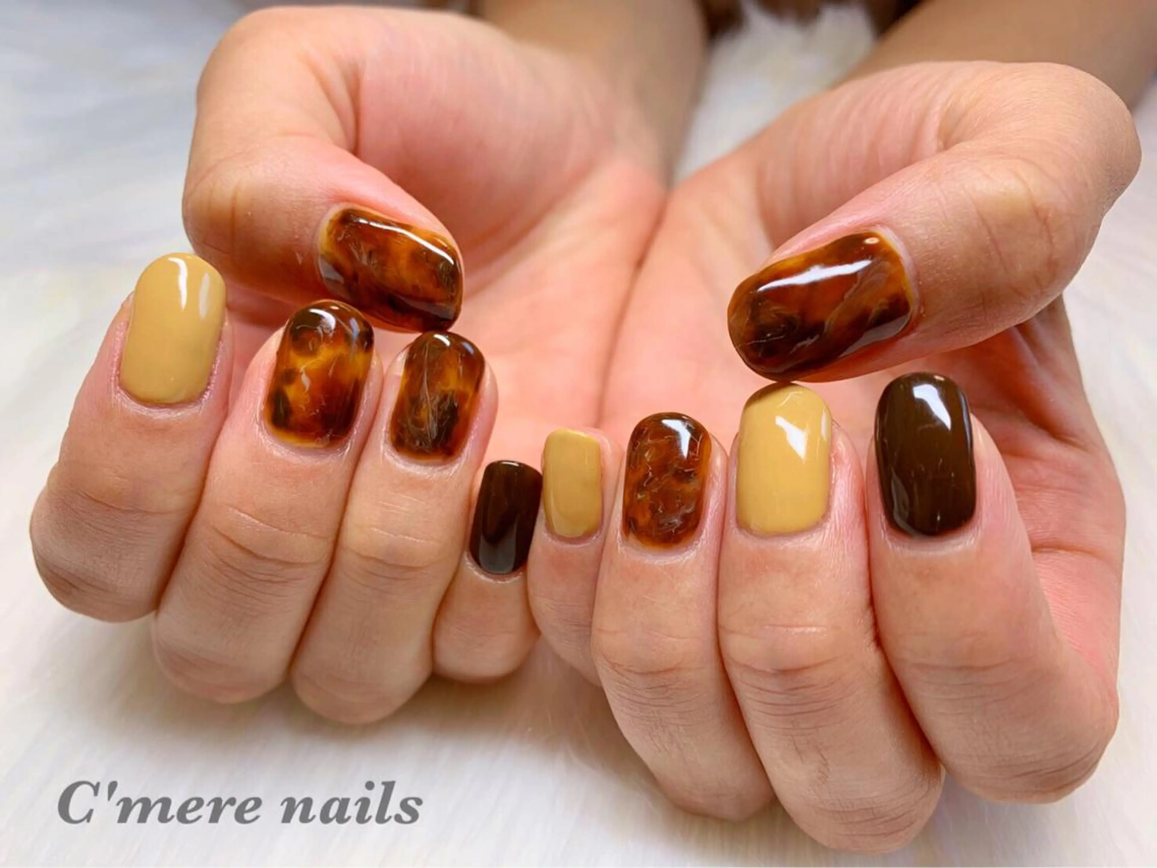 ネイル べっ甲ネイル ハンドネイル C'mere nailsのネイルデザイン