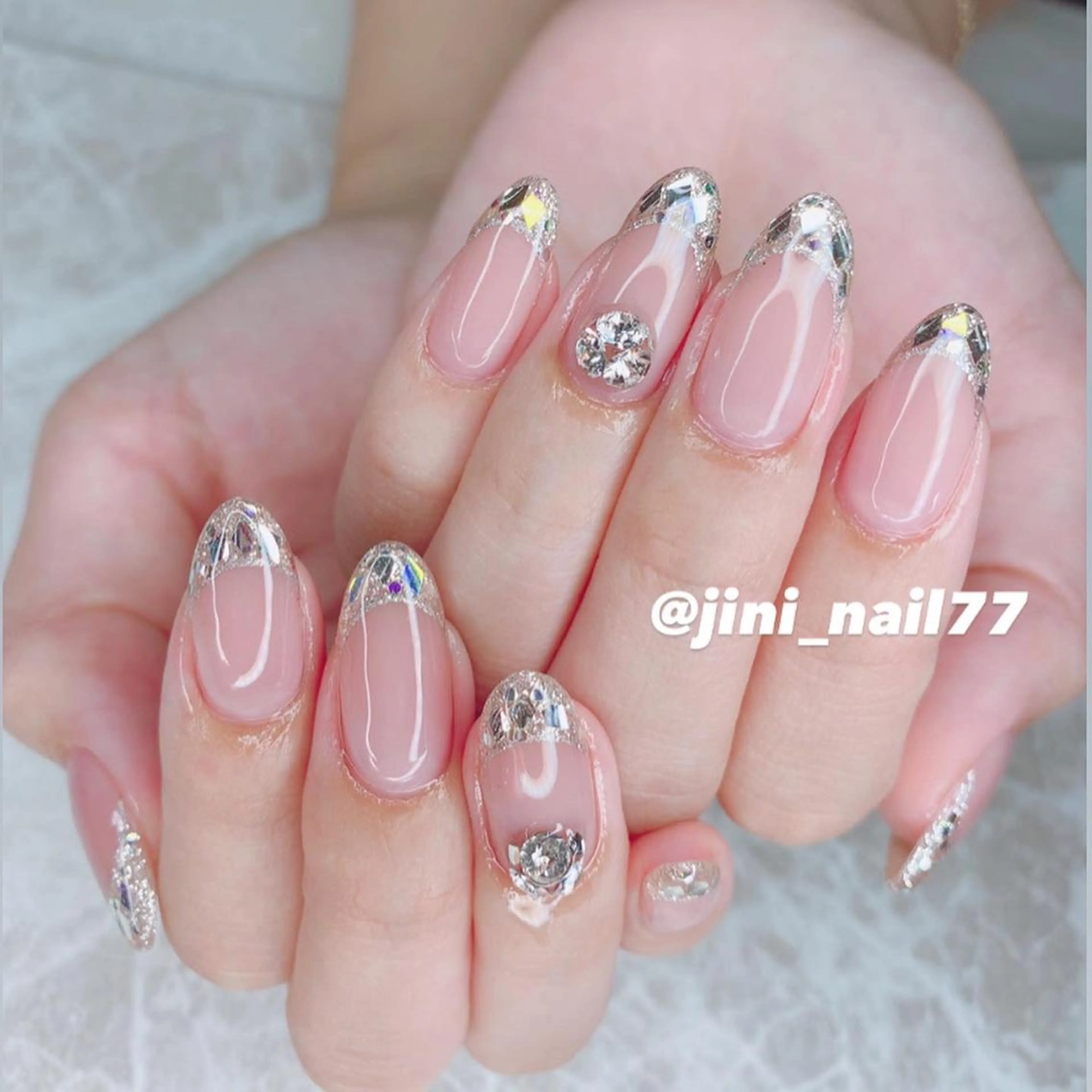 ネイル JINI NAIL所属・ジニ ネイルのネイルデザイン