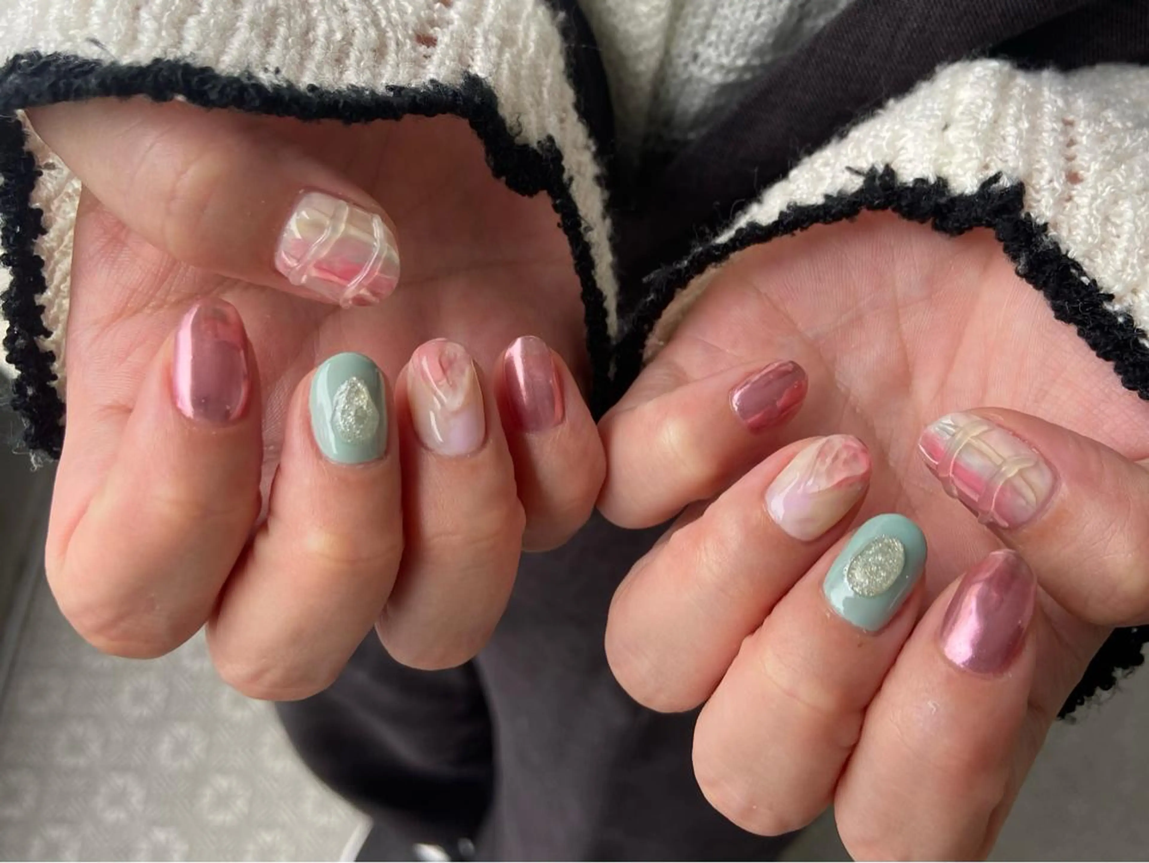 ネイル emi 🧸のネイルデザイン