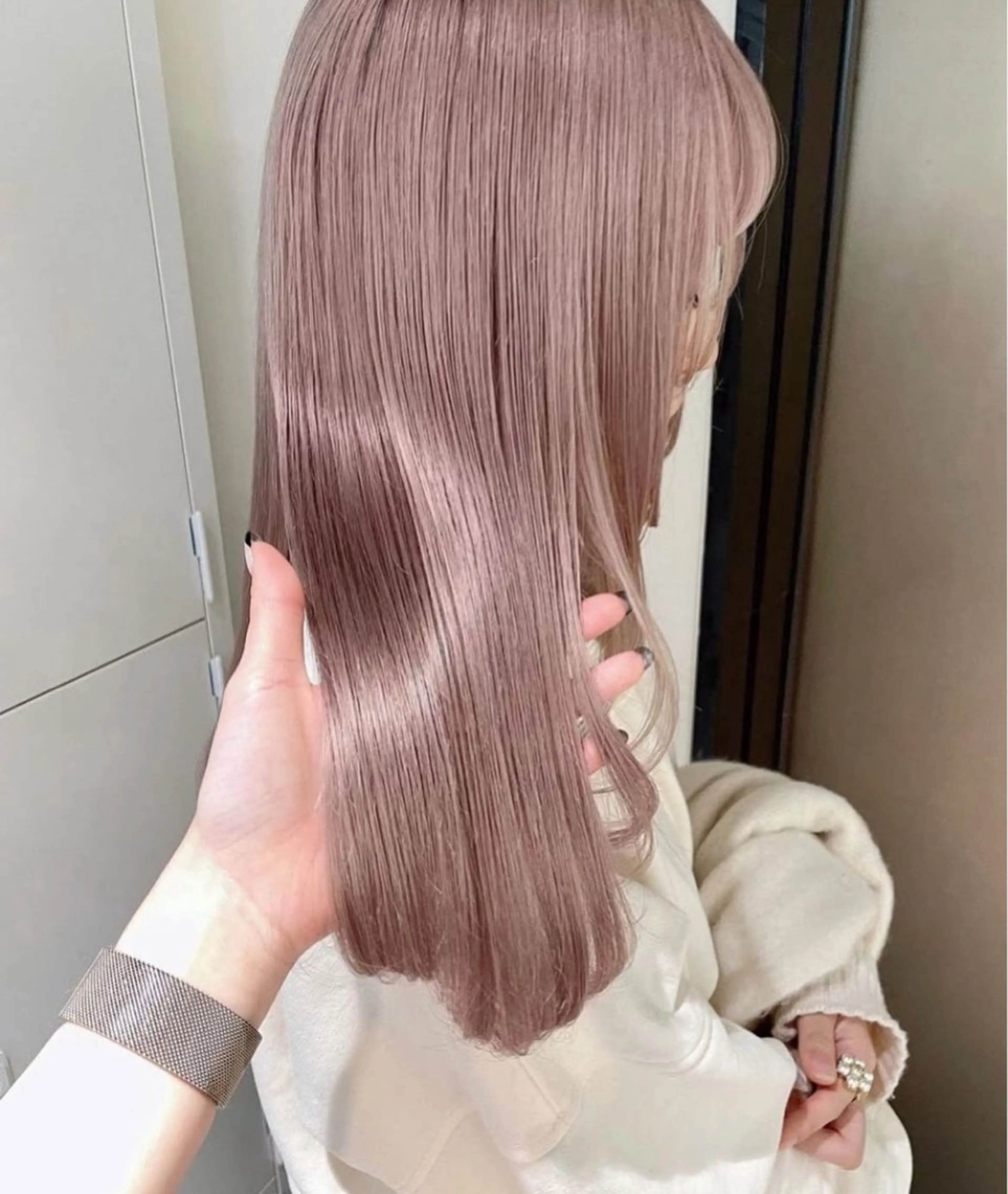 ロング カラー PELE/ハイトーン /NATSUKIのヘアスタイル