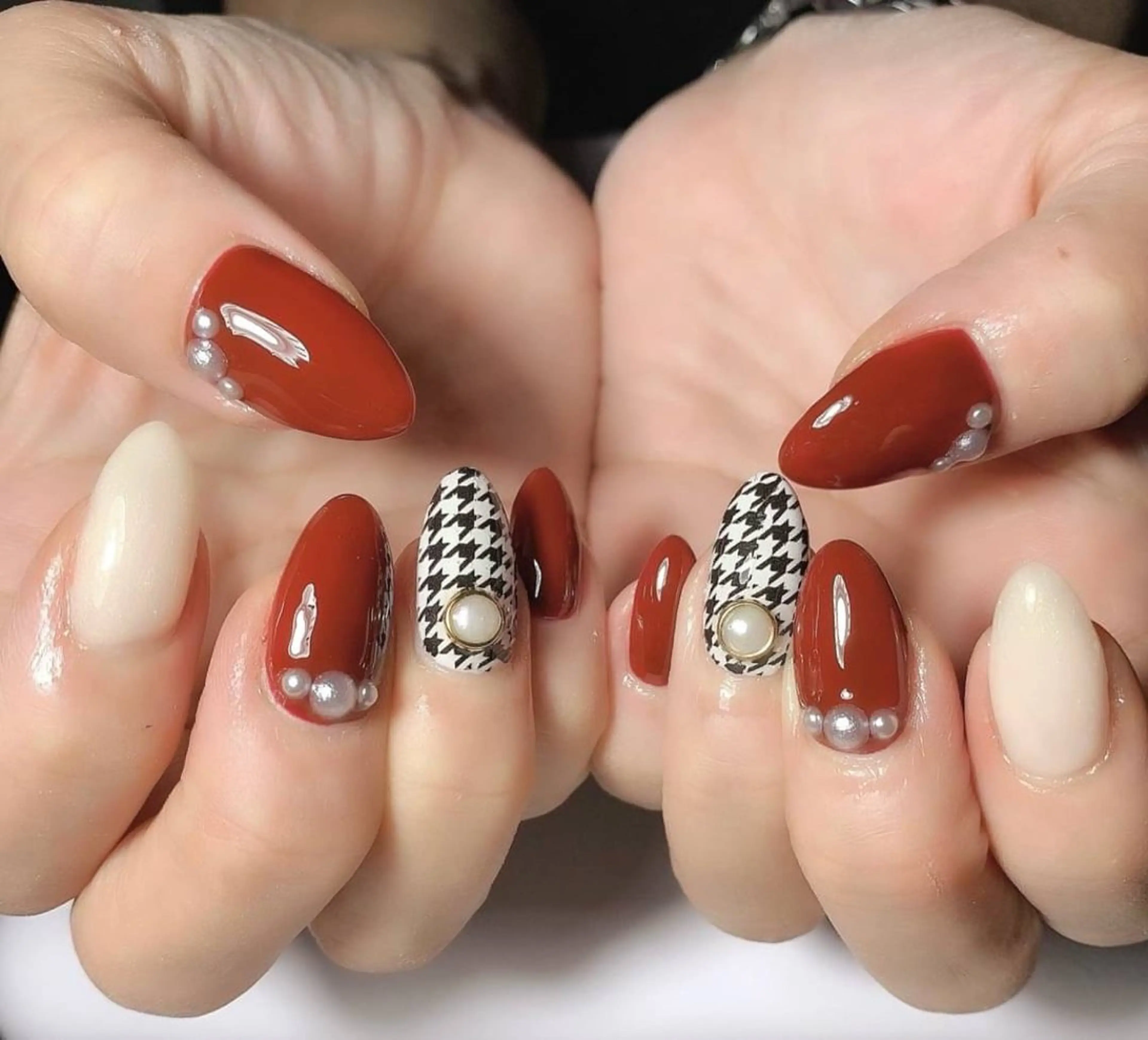 ネイル MHR nailのネイルデザイン