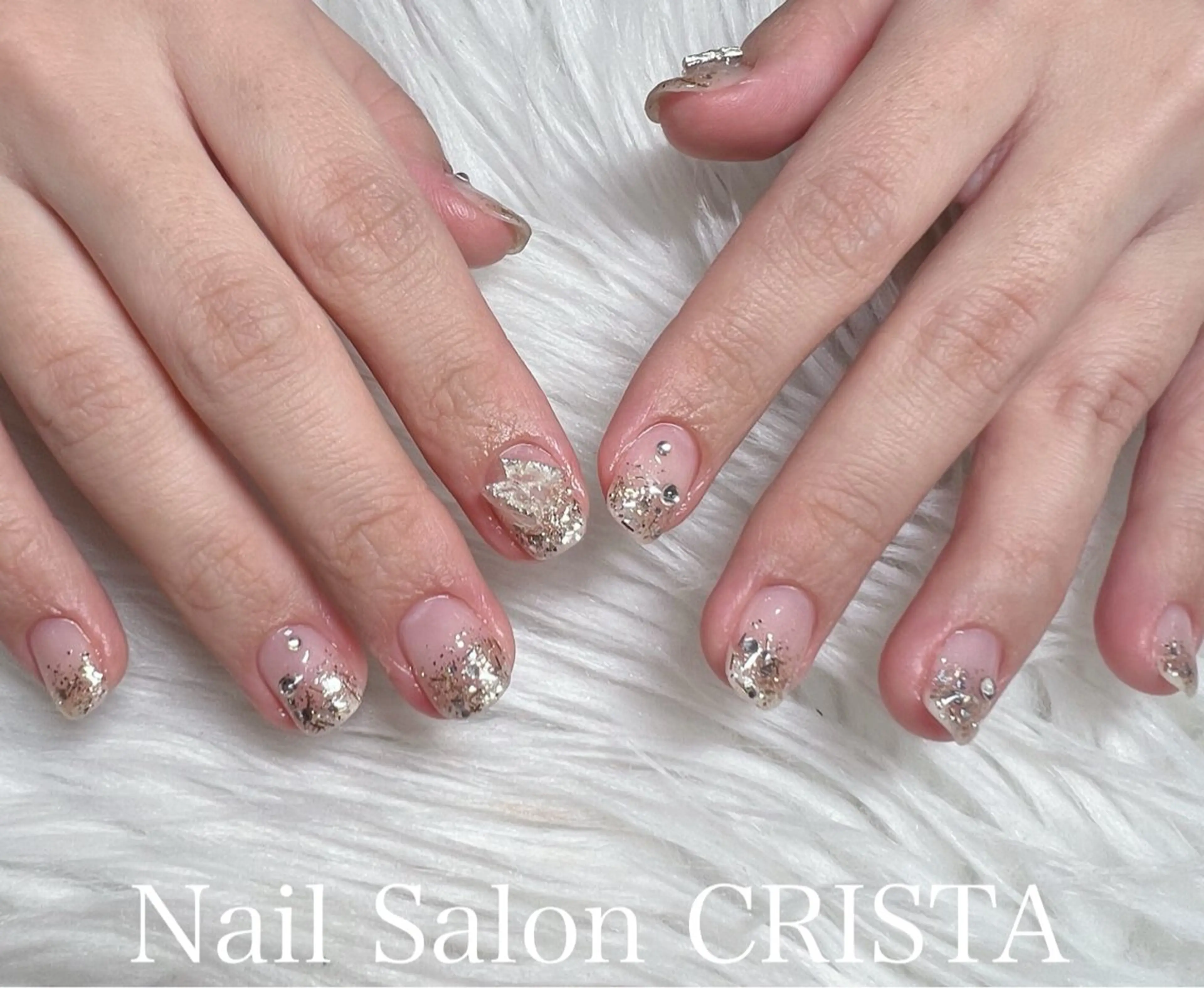 ネイル ジェルネイル ゴールド グラデーション ラメ(グリッター) ラメグラデーション ハンドネイル Nail Salon CRISTA所属・CRISTA chikakoのネイルデザイン