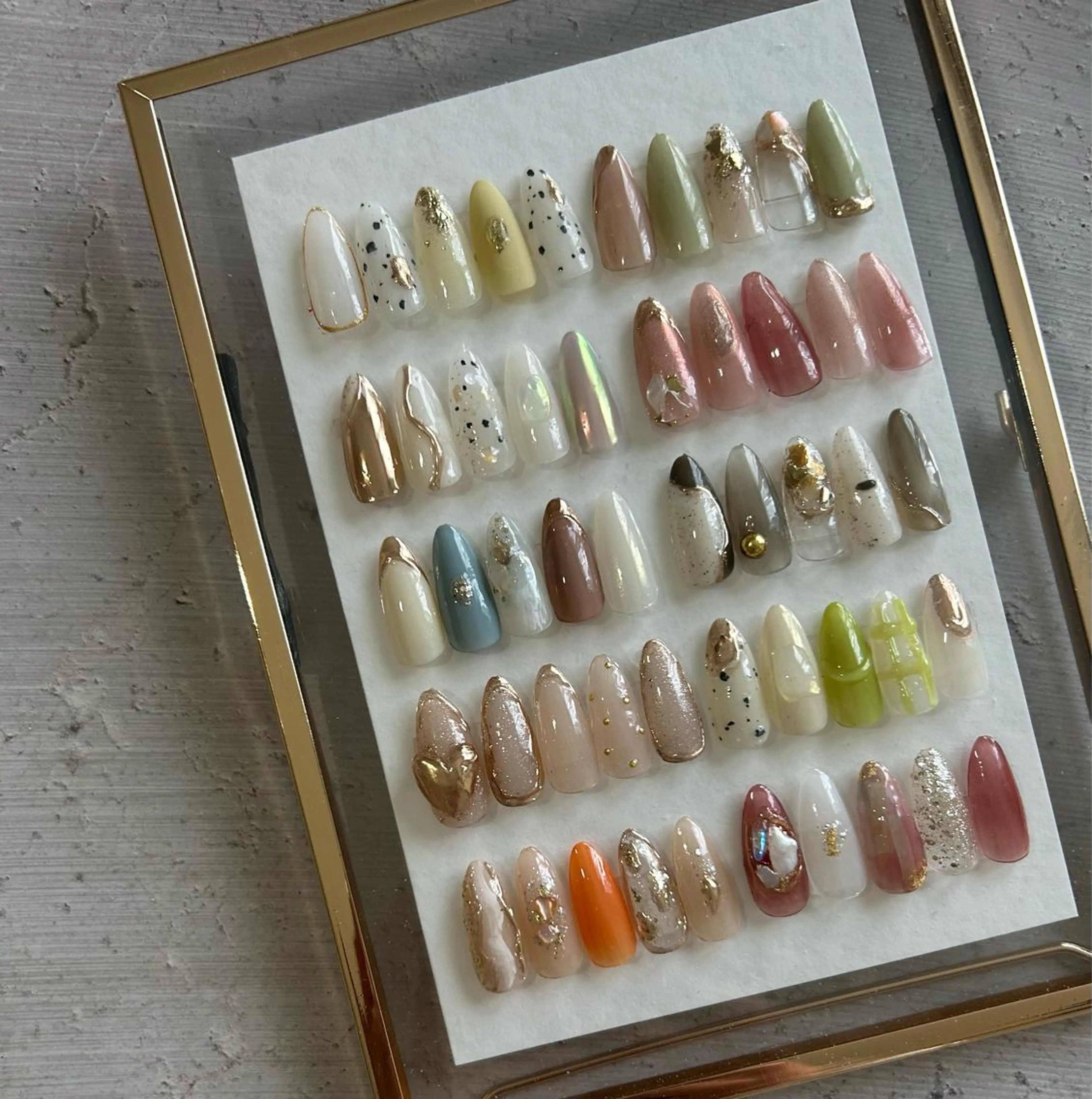 ネイル Bi_nail. yuuのネイルデザイン