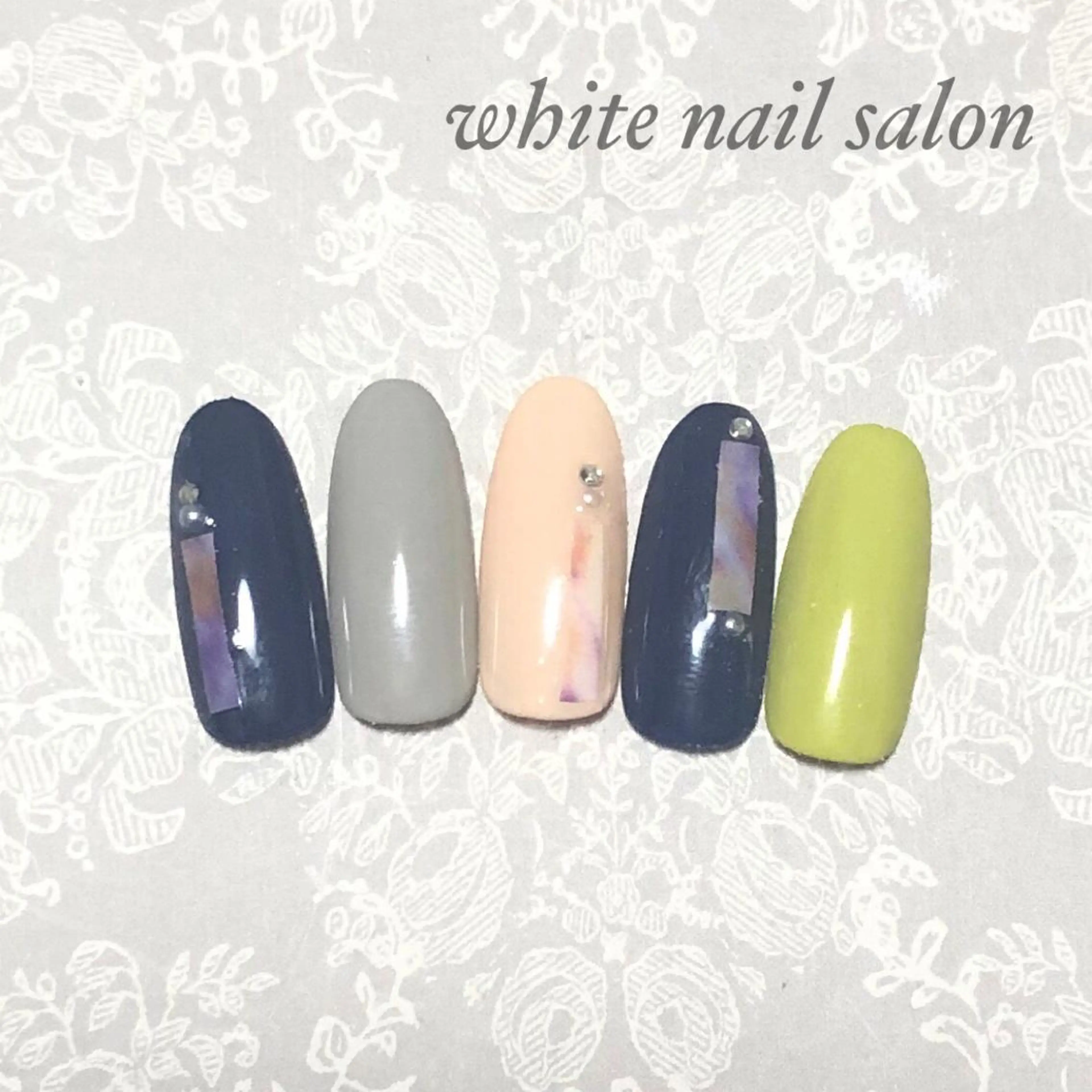 ネイル アートネイル フットネイル フレンチネイル ジェルネイル ハードジェル ハンドネイル white nail salonのネイルデザイン