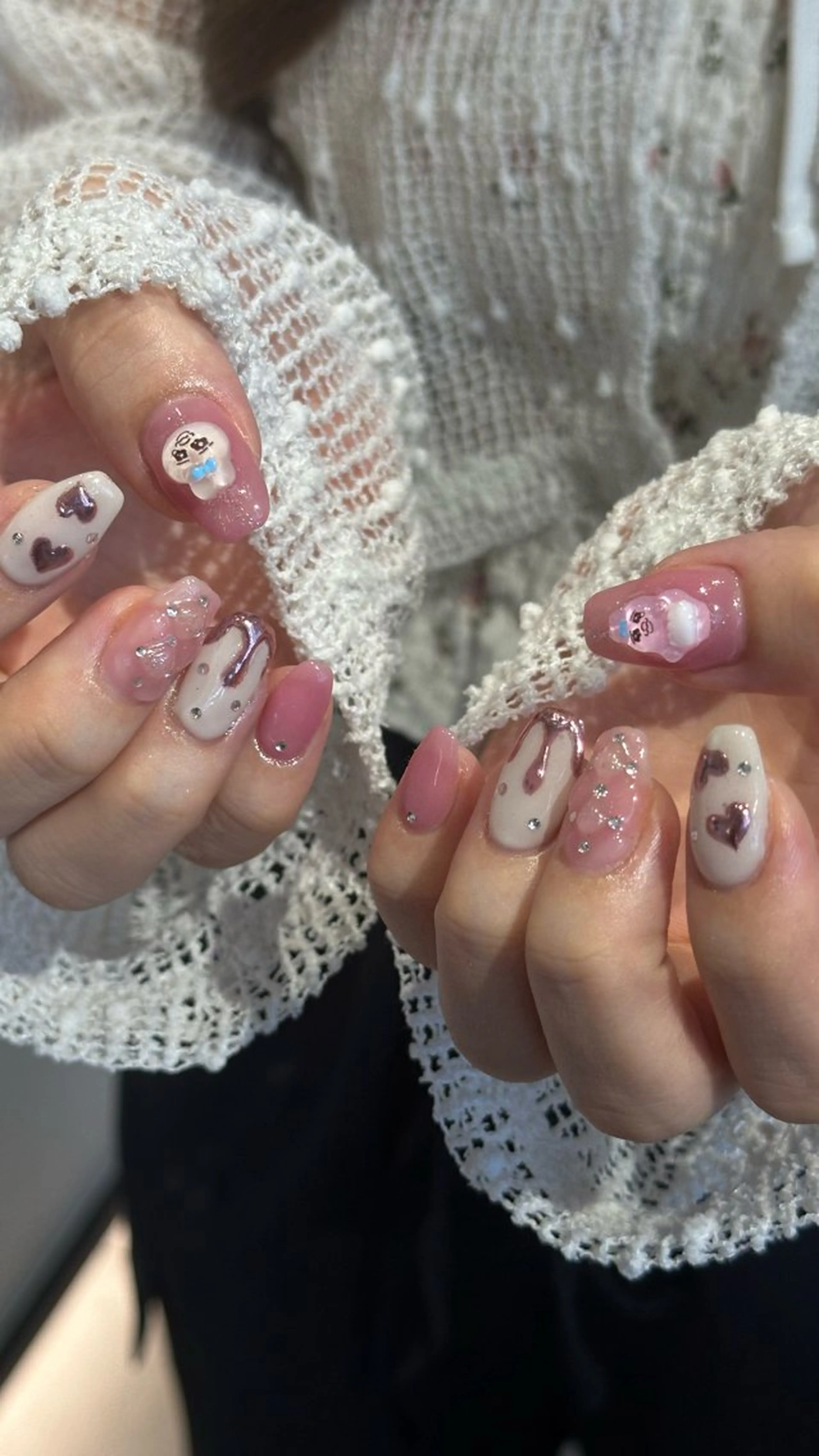 ネイル ハンドネイル 🎀韓国レイヤー特化 🎀ベージュ/ミクのヘアスタイル