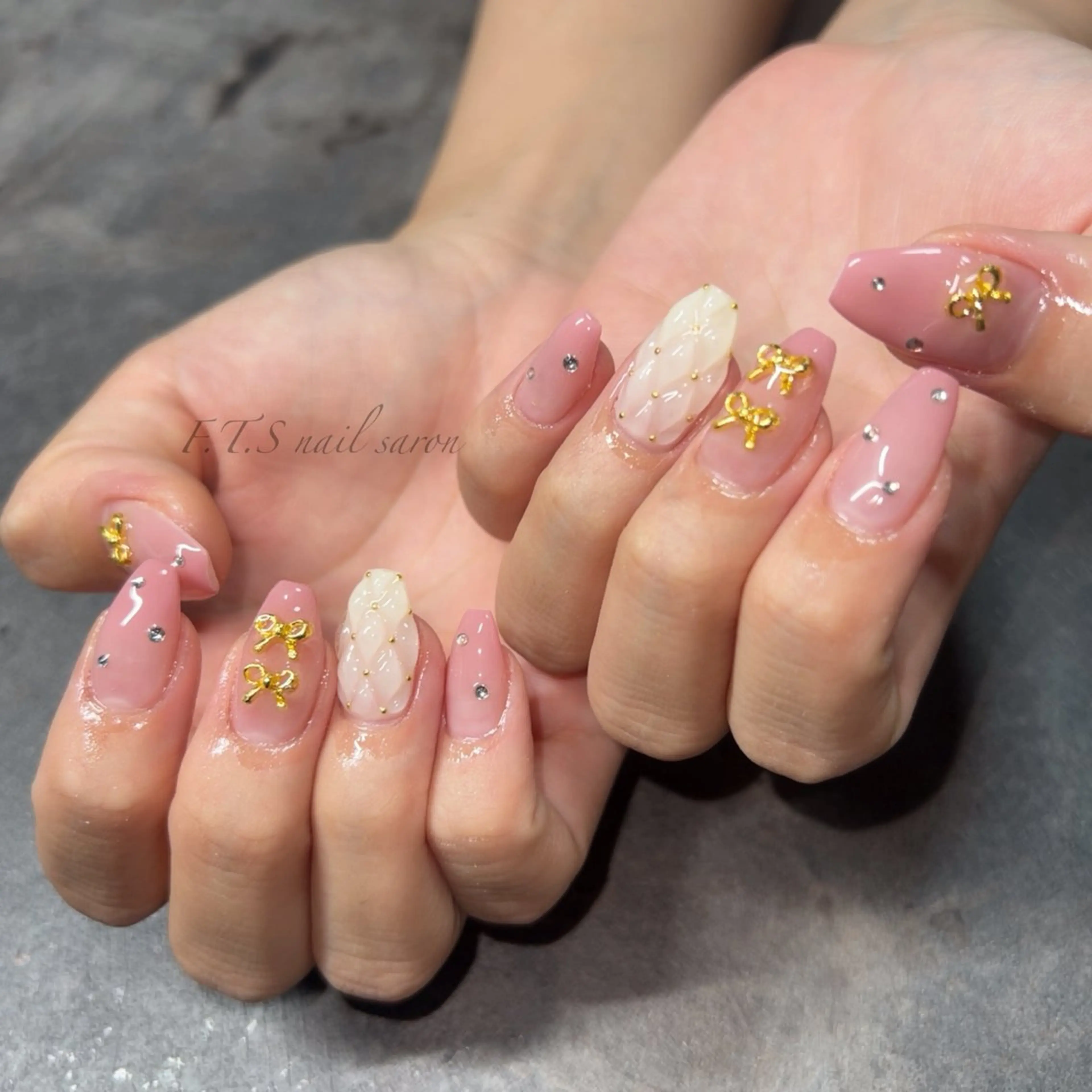 ネイル F.T.S nailのネイルデザイン
