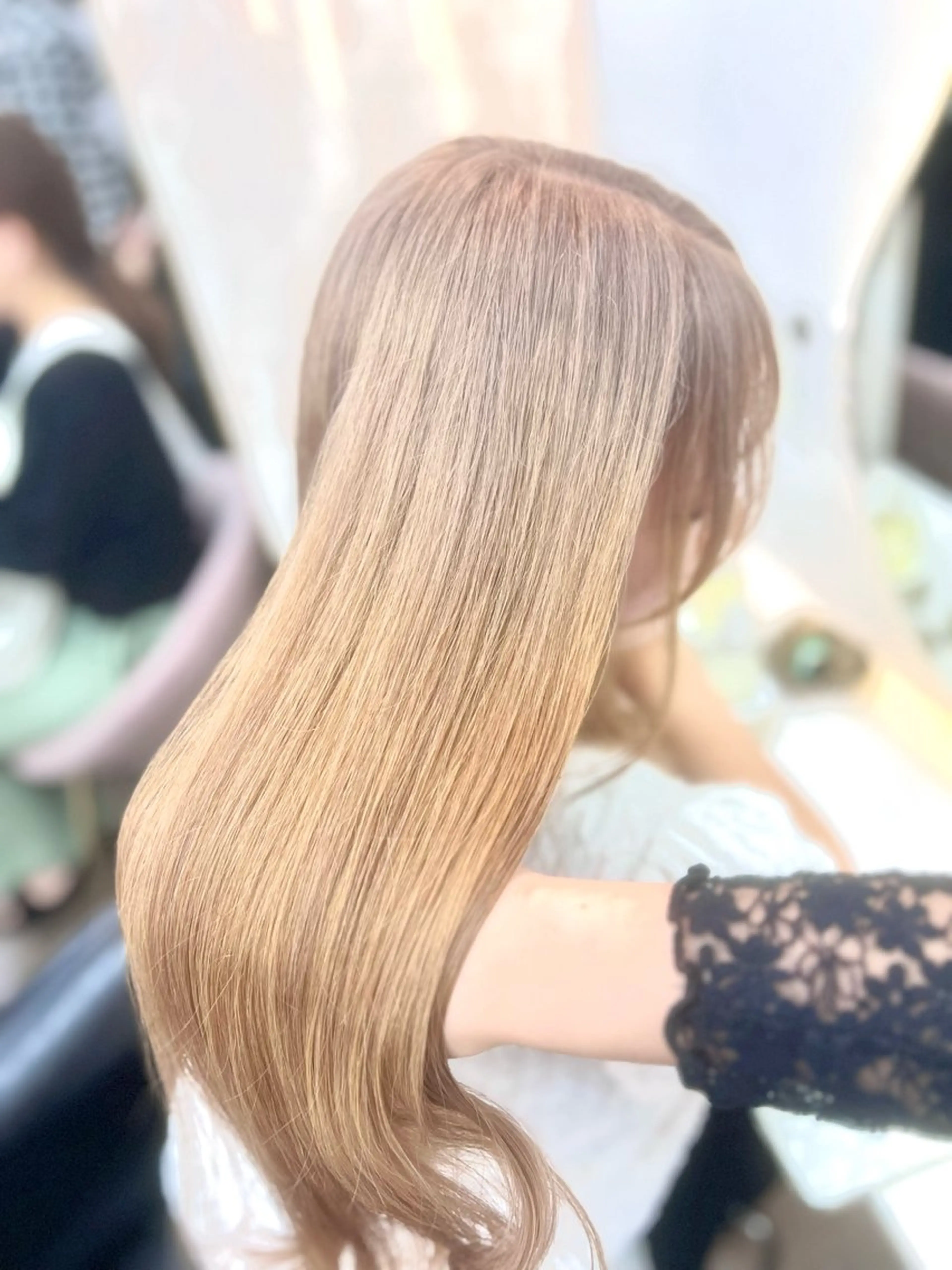 ロング ヘアカラー 💓Yuri💓 ハイトーン/デザインのヘアスタイル