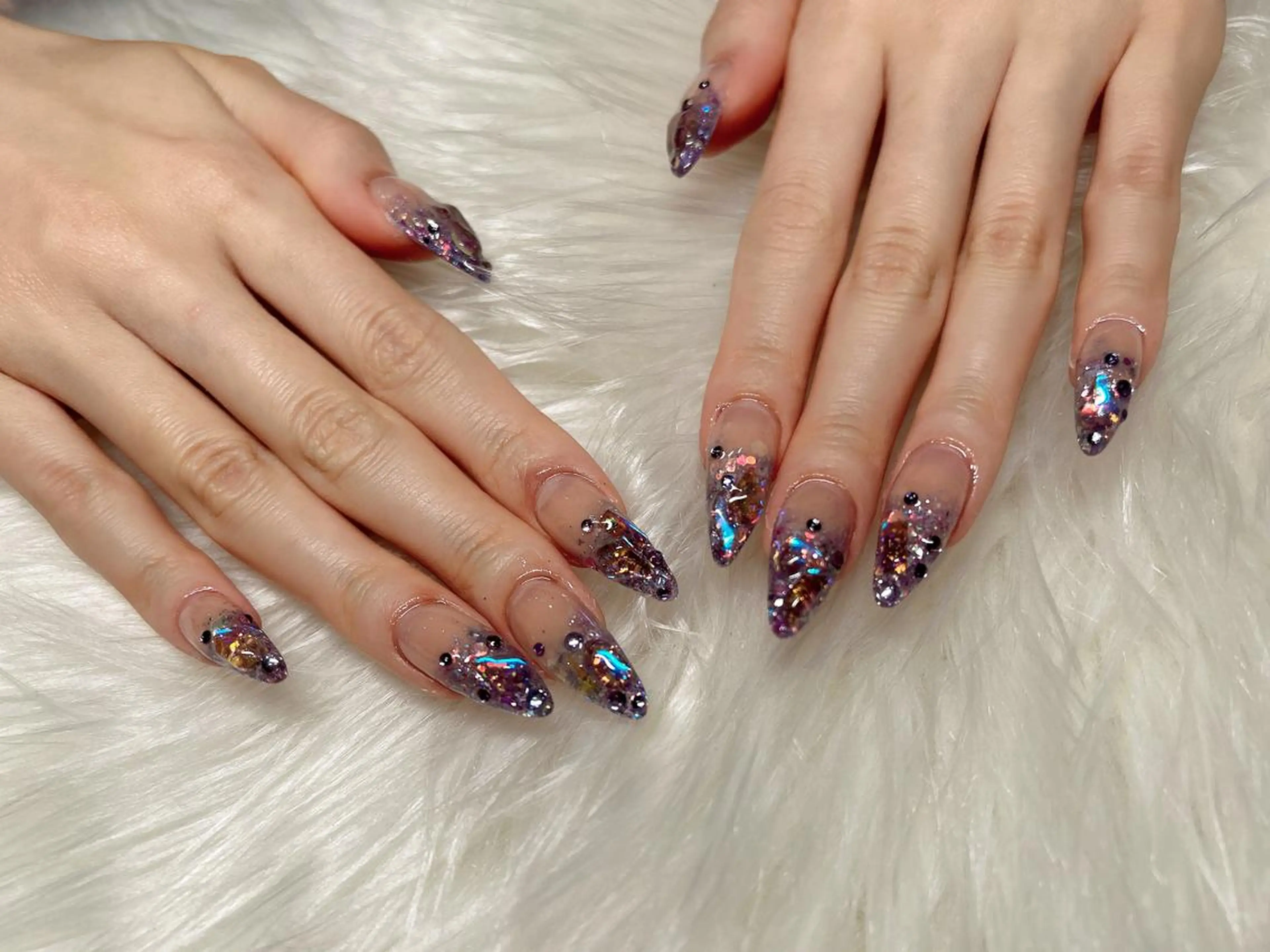 ミディアム ネイル ハンドネイル 《LB》ラブリエ Nail&eyeのマツエク・マツパデザイン