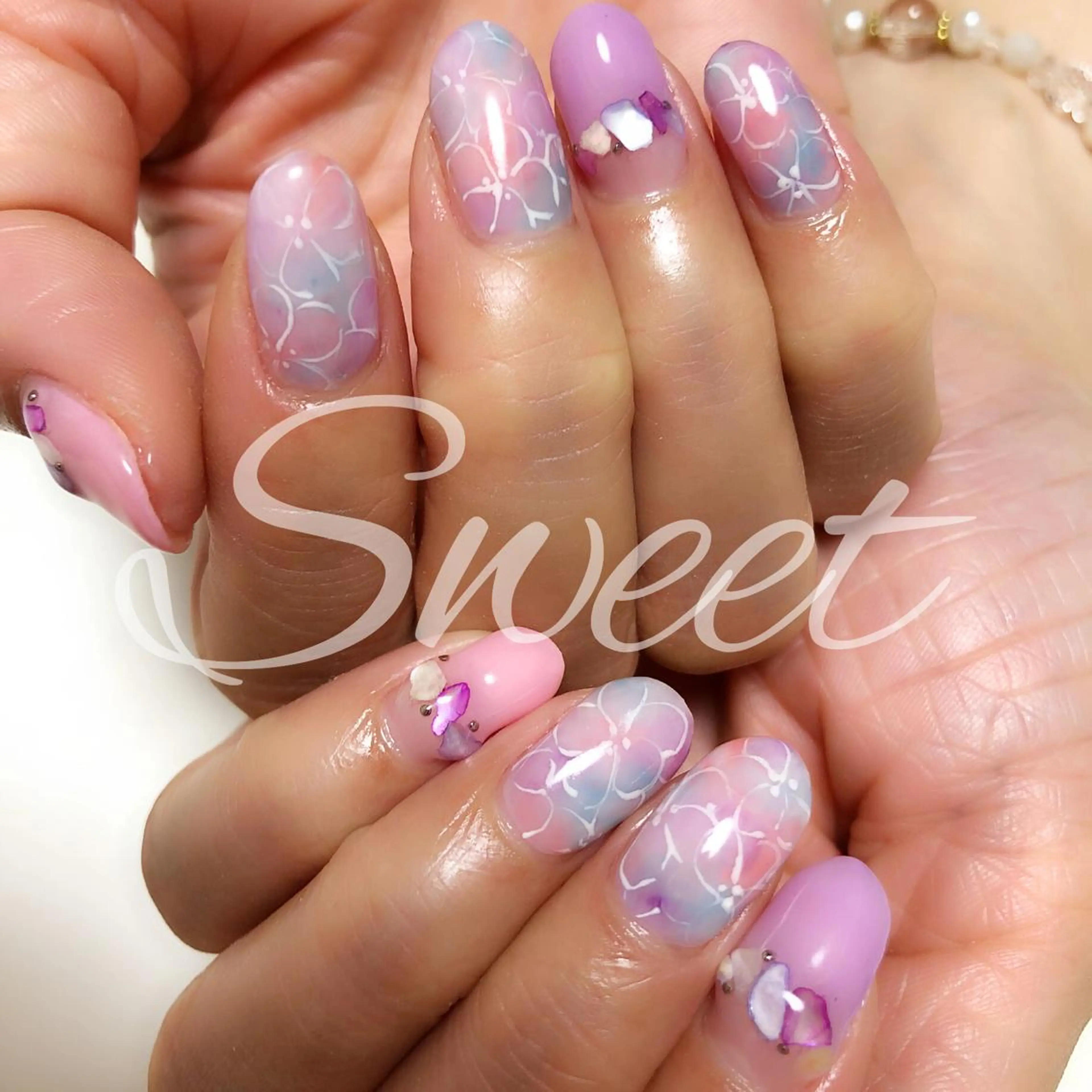 ネイル sweet 仲野陽子のネイルデザイン