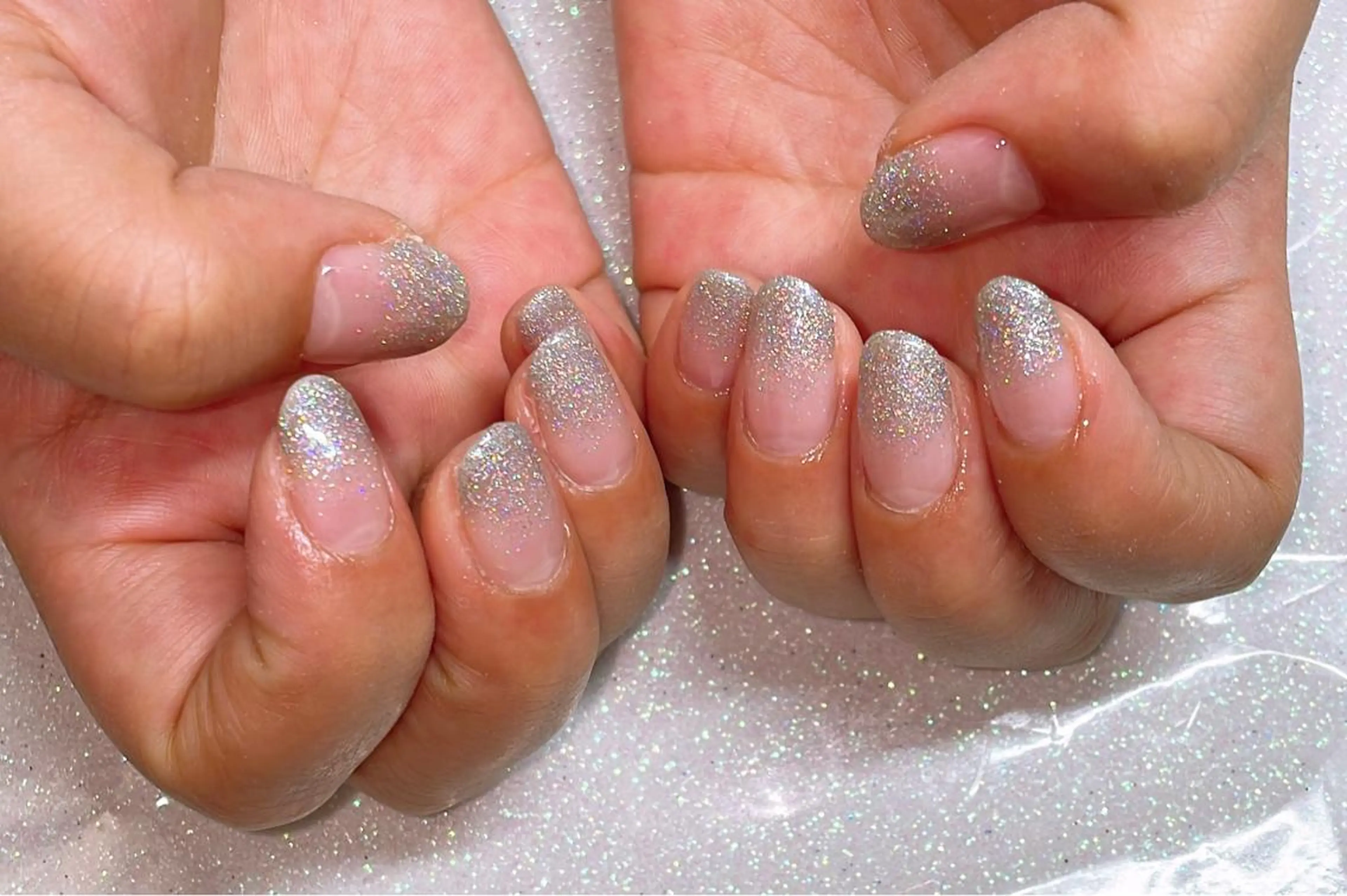 ネイル VIERU 🌈🎀💖のネイルデザイン