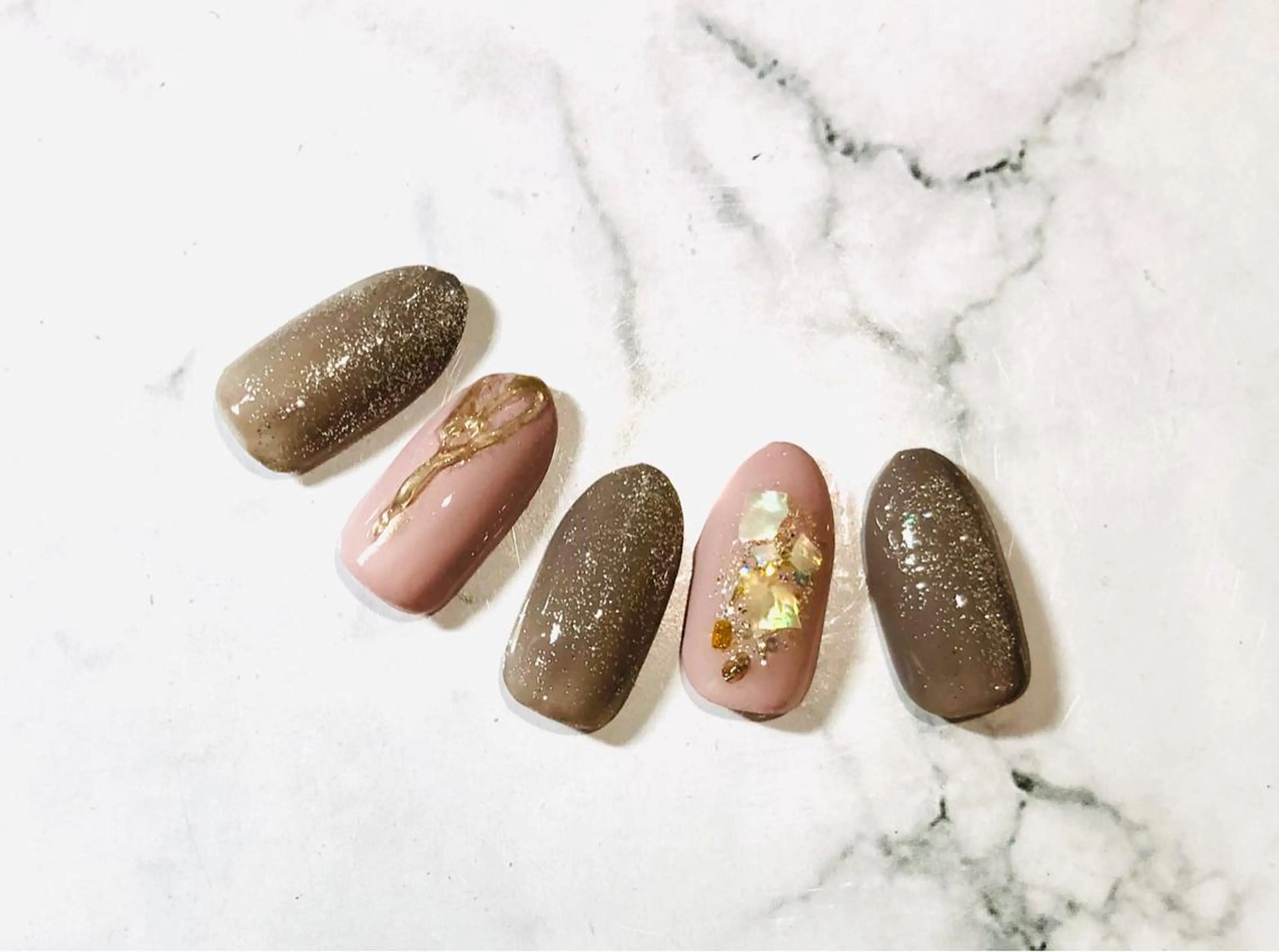 ネイル Ｈ3（エイチスリー）所属・H3 hitoのネイルデザイン