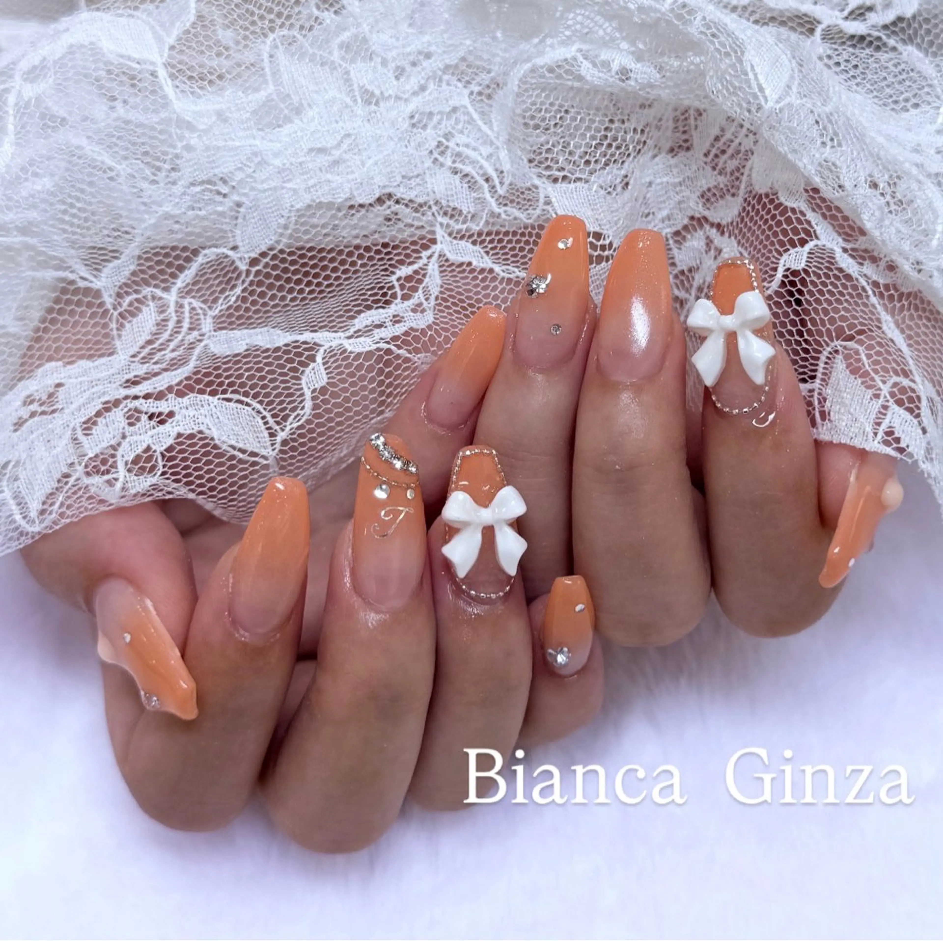 ネイル Bianca  銀座 Nagataのネイルデザイン