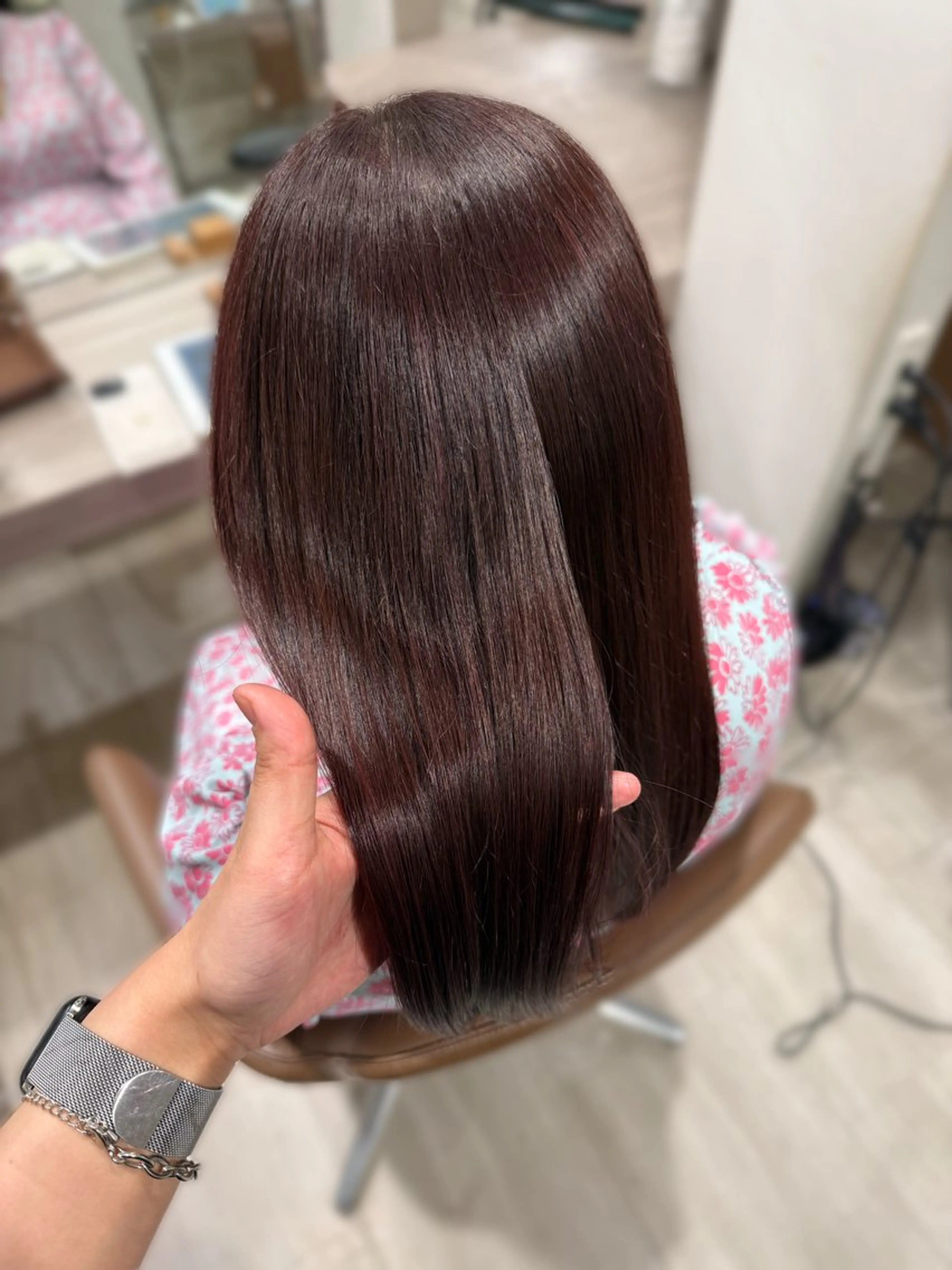 セミロング ヘアカラー トリートメント なかはた りく /艶カラーのヘアスタイル