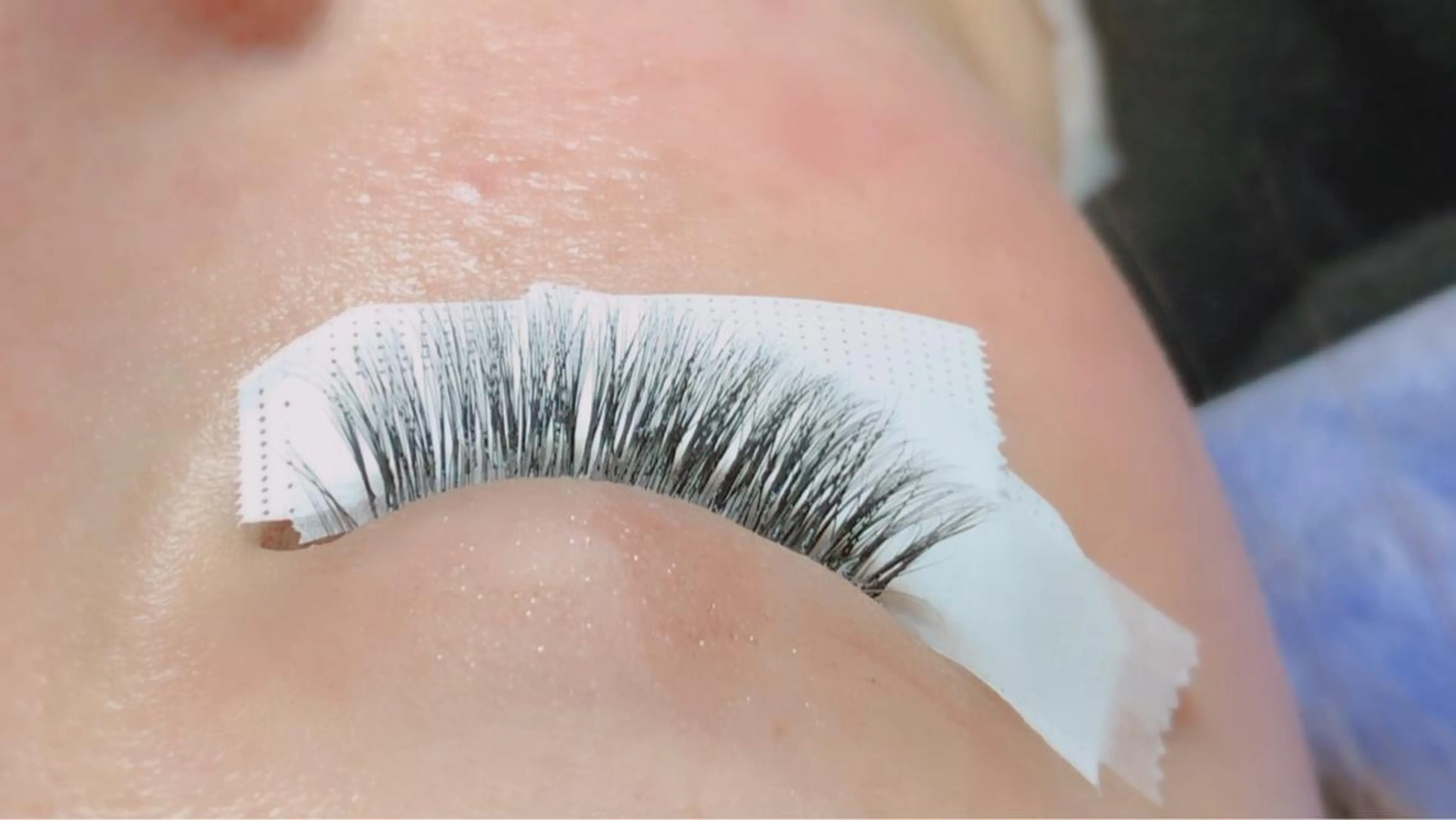 LED&3Dディープボリュームラッシュ300本(100束)の写真