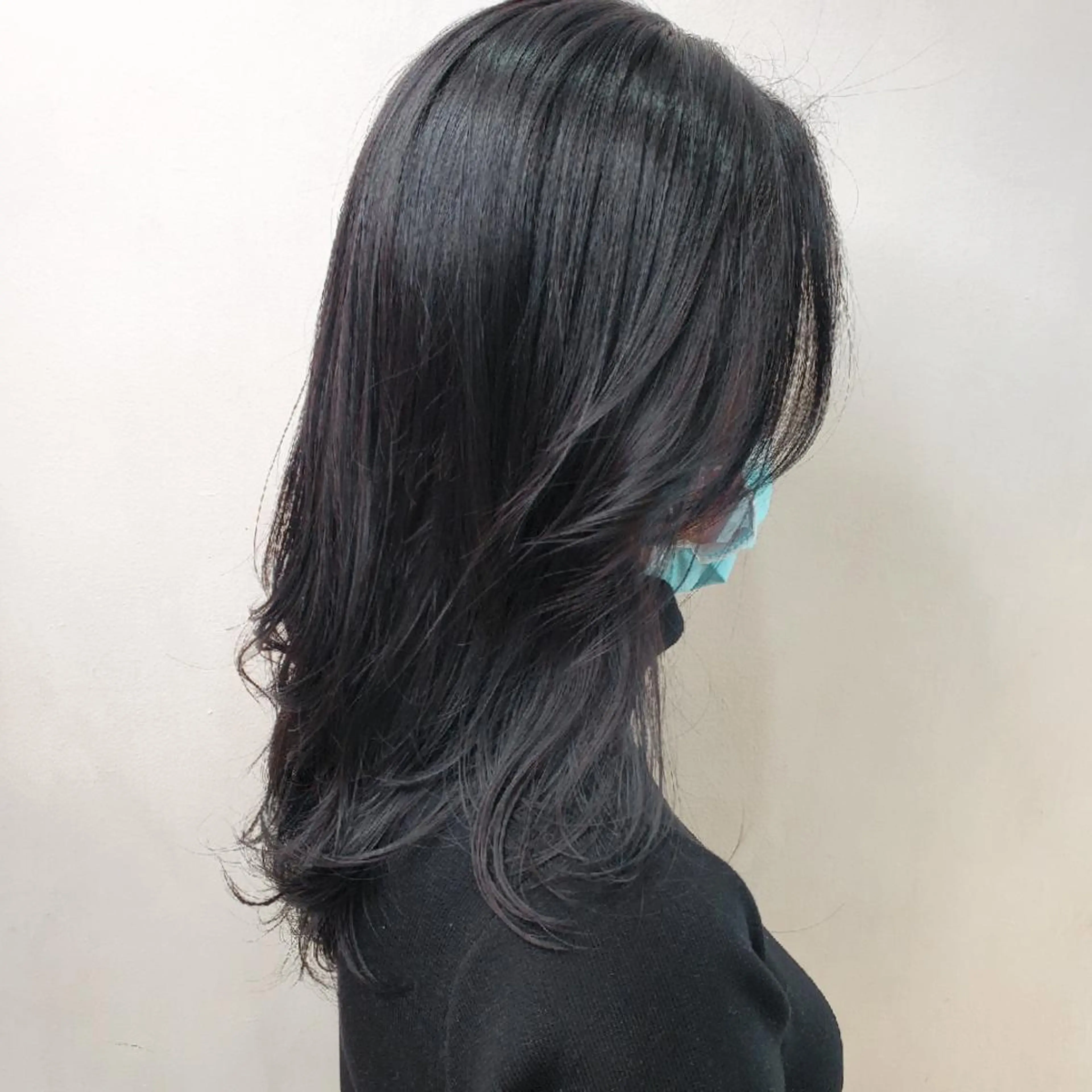 セミロング 韓国レイヤー　 suzuのヘアスタイル