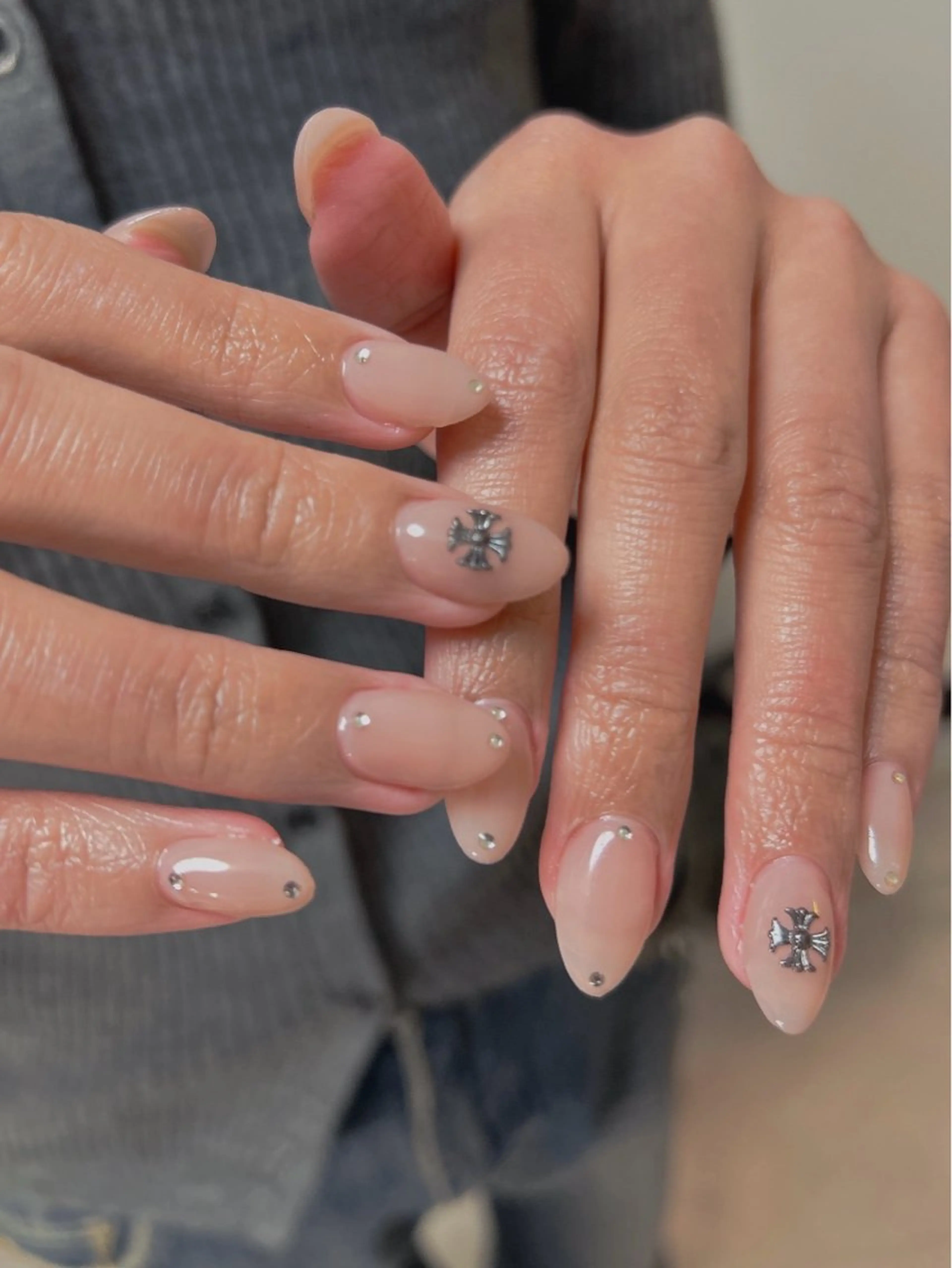 ネイル キラキラネイル ストーンネイル ten nail salon　かえでのネイルデザイン