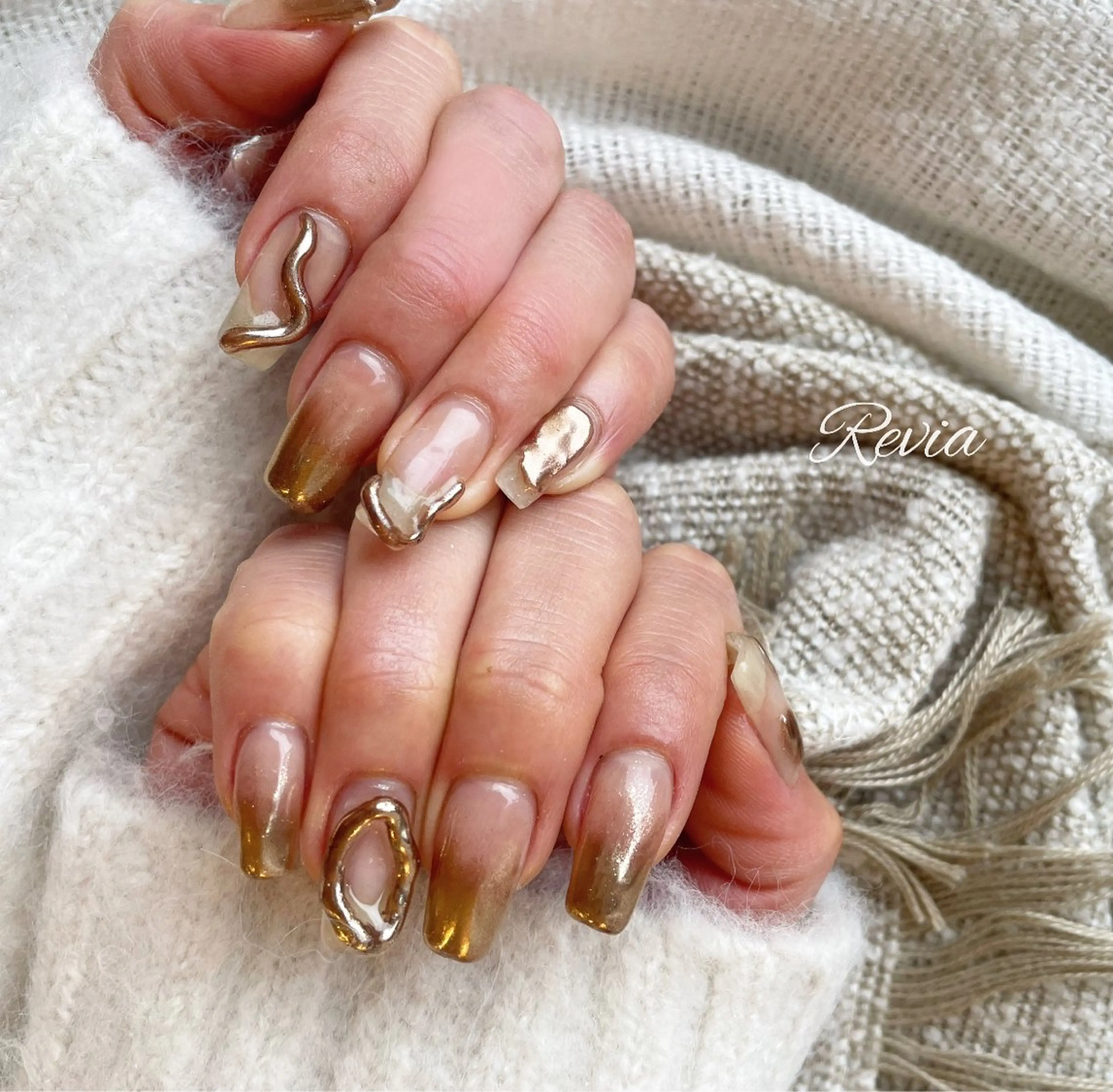 ネイル ハンドネイル revia所属・ERI Nailistのネイルデザイン