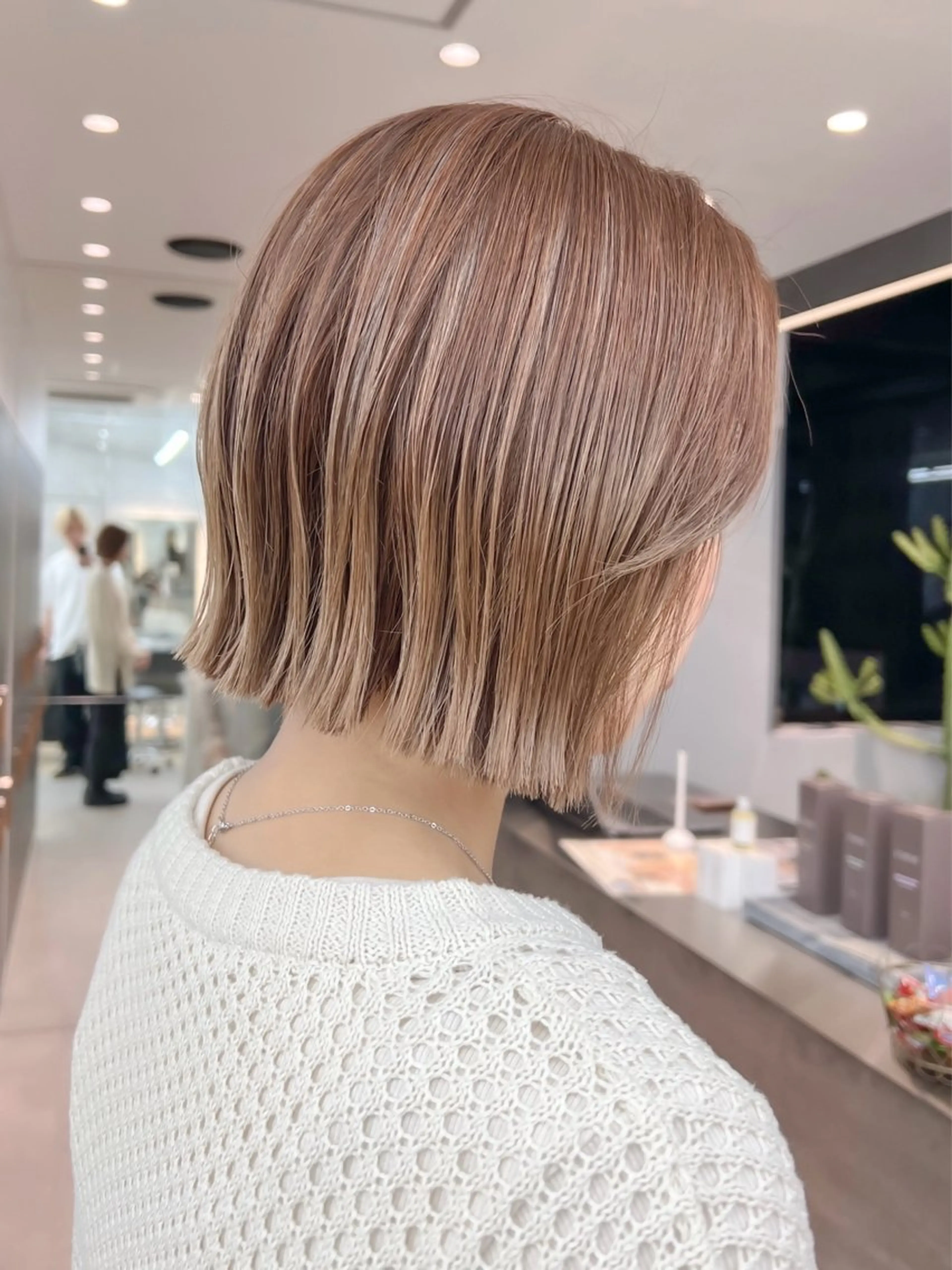 ミディアム カット ヘアカラー トリートメント ボブ/縮毛矯正 髪質改善/もえるのヘアスタイル