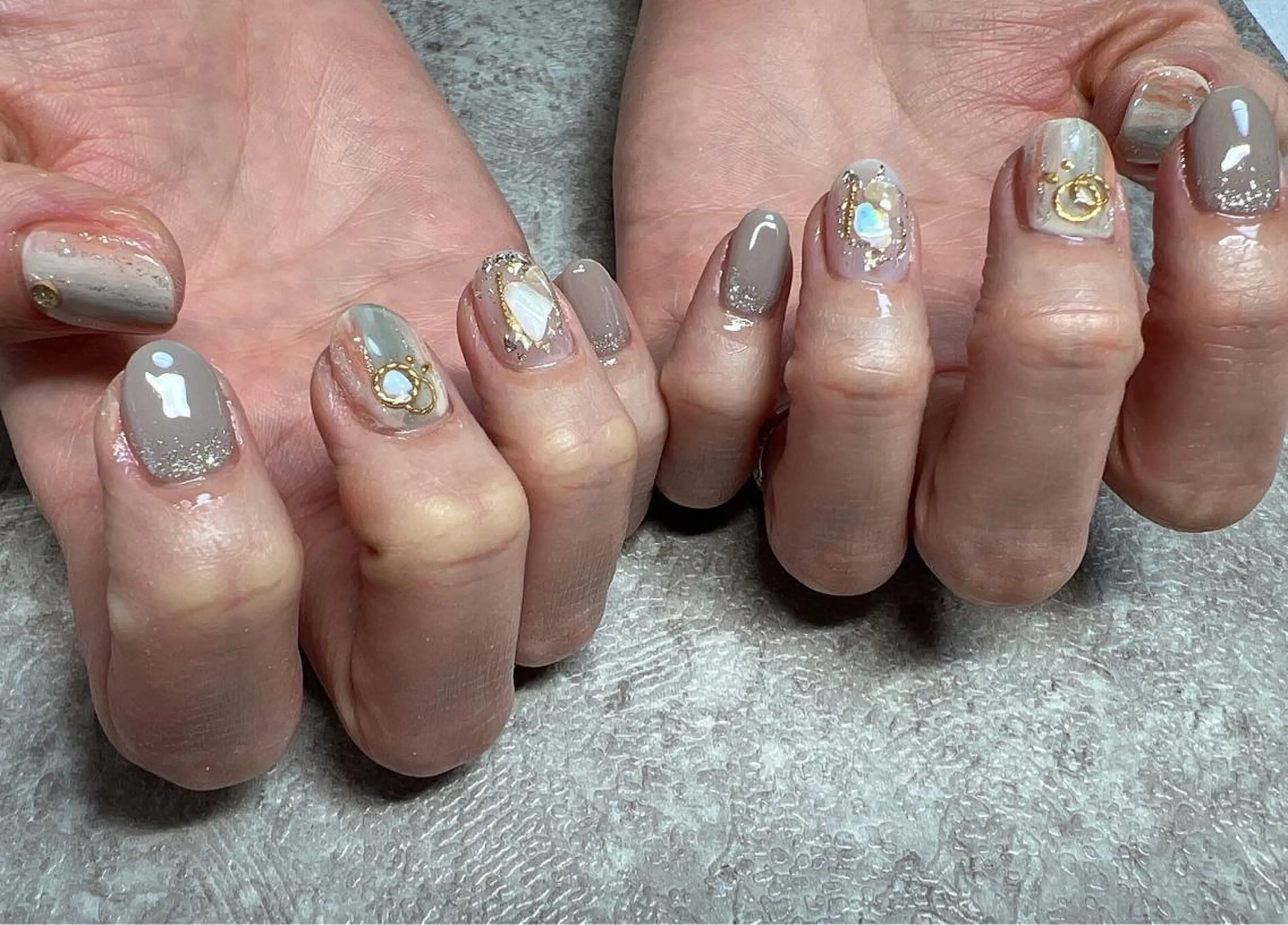 ネイル ハンドネイル Lavish nailのネイルデザイン