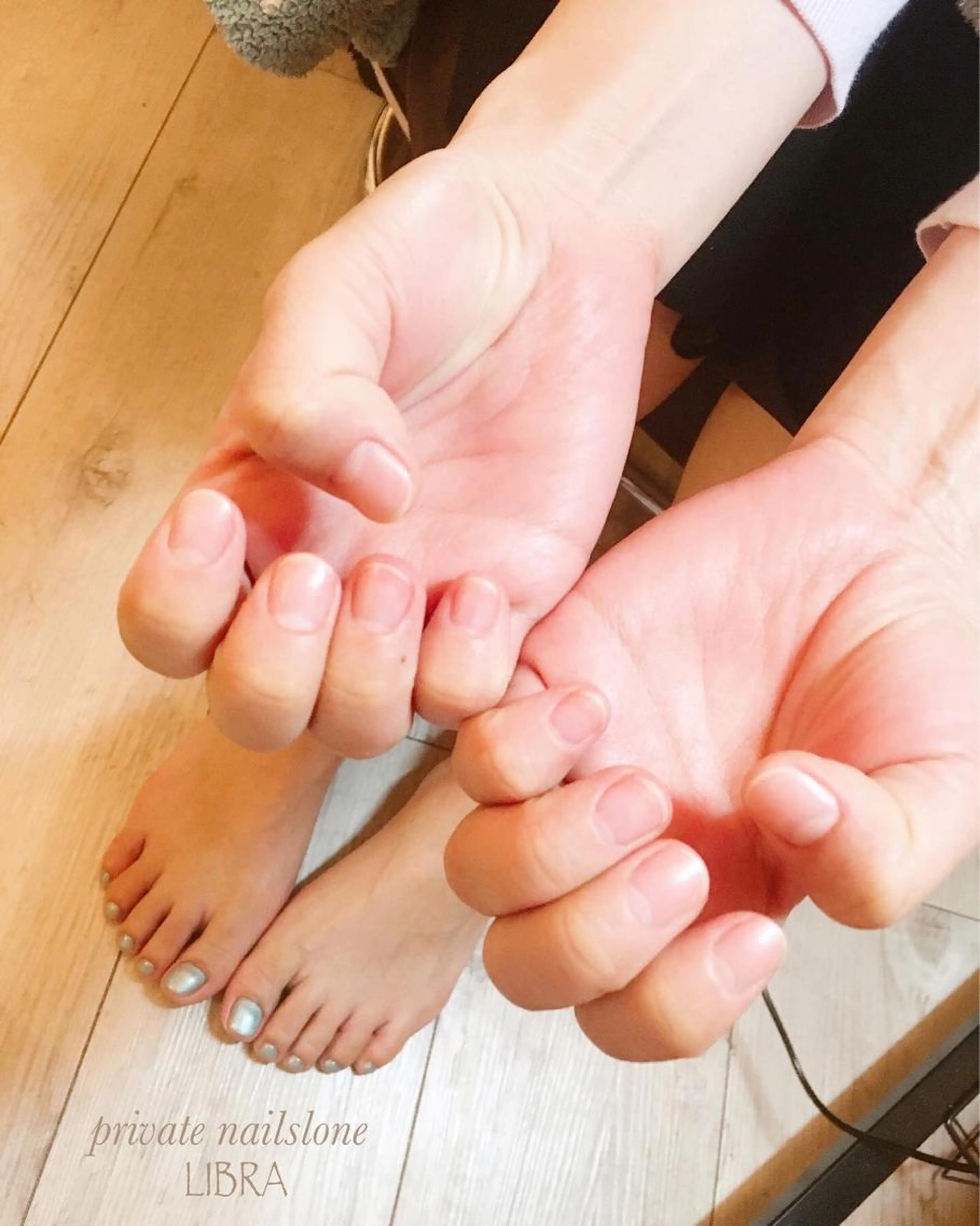 ソフトジェルオフのみ💅✨ネイルケア込みのジェルオフのみコース♪(注)大きめパーツ、アクリルハードジェル以外対象！の写真