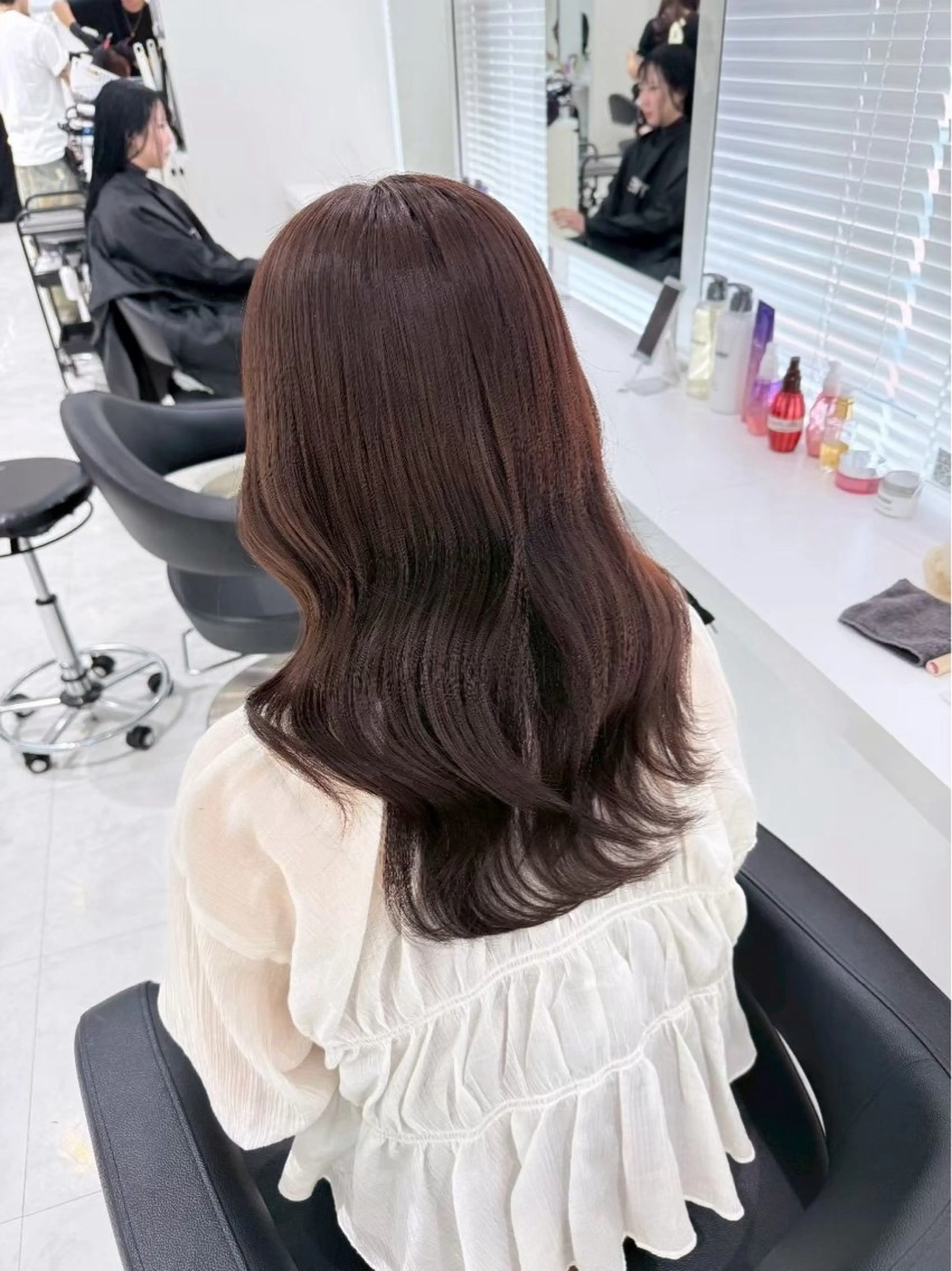 カラー ヘアカラー トリートメント 🤍透明感ブラウン himi🤍のヘアスタイル