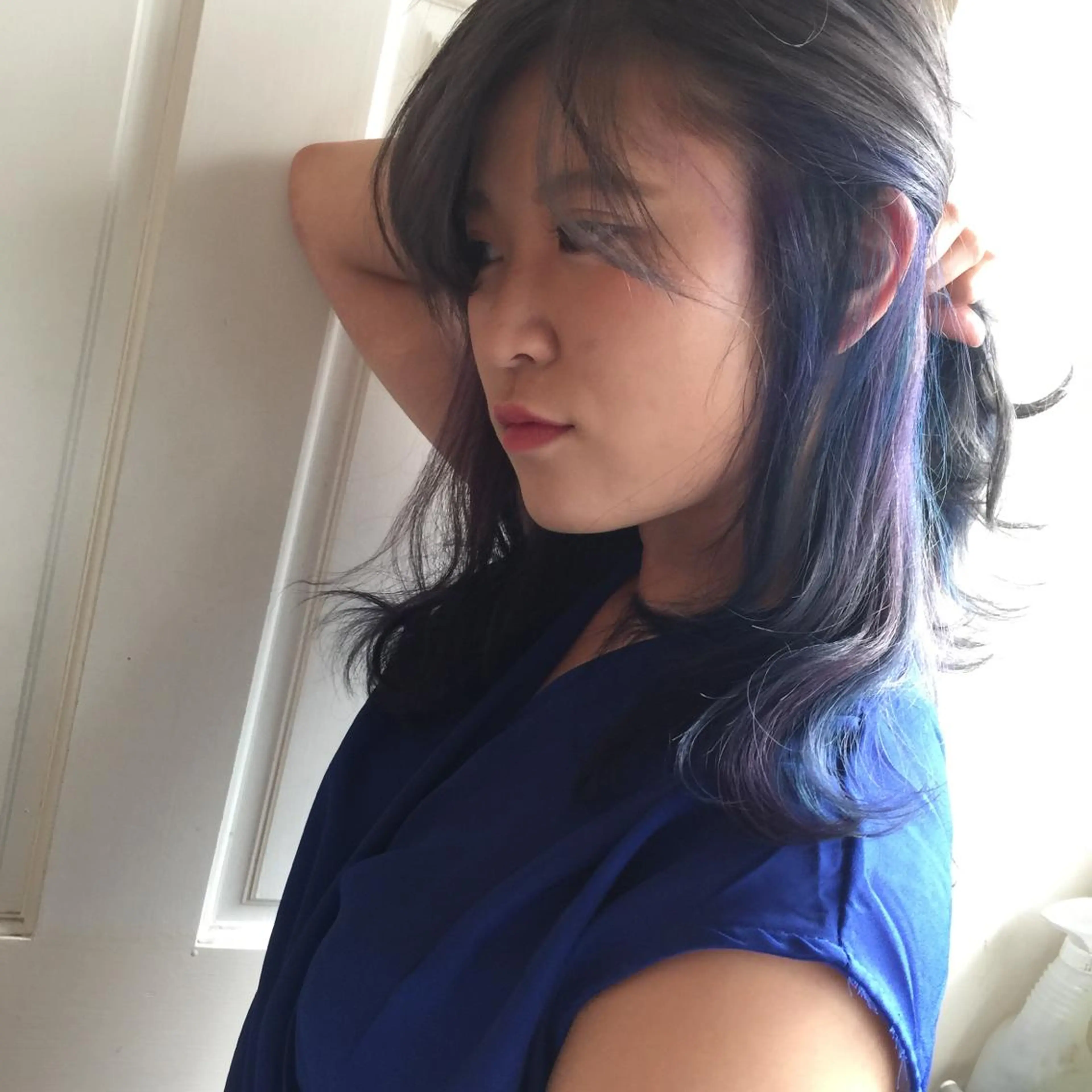 ミディアム カラー ブリーチ ユニコーンカラー ホワイト&レイヤーカ ットエクステ長畠俊輔のヘアスタイル