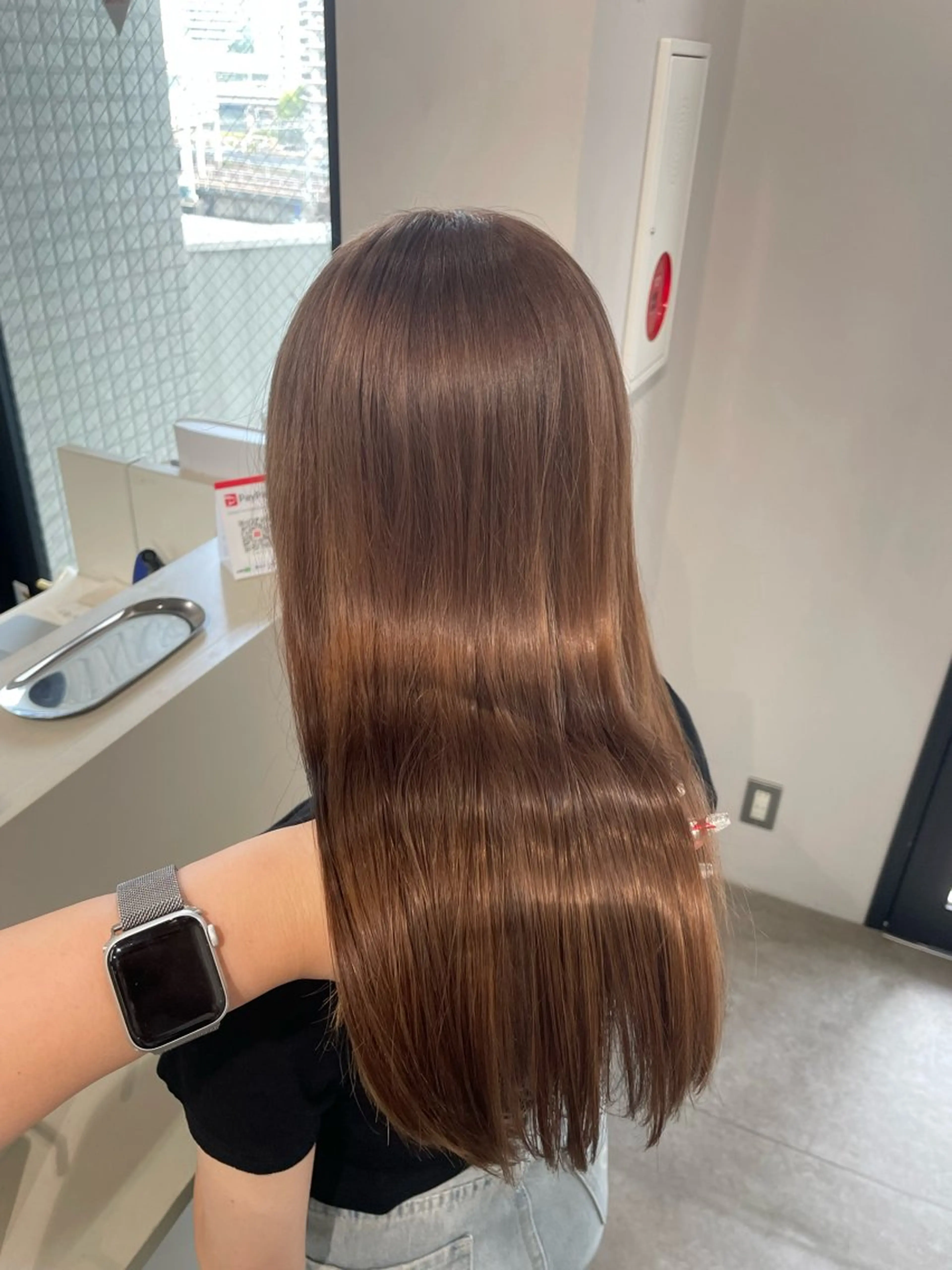 ロング REINA ISHIDOのヘアスタイル