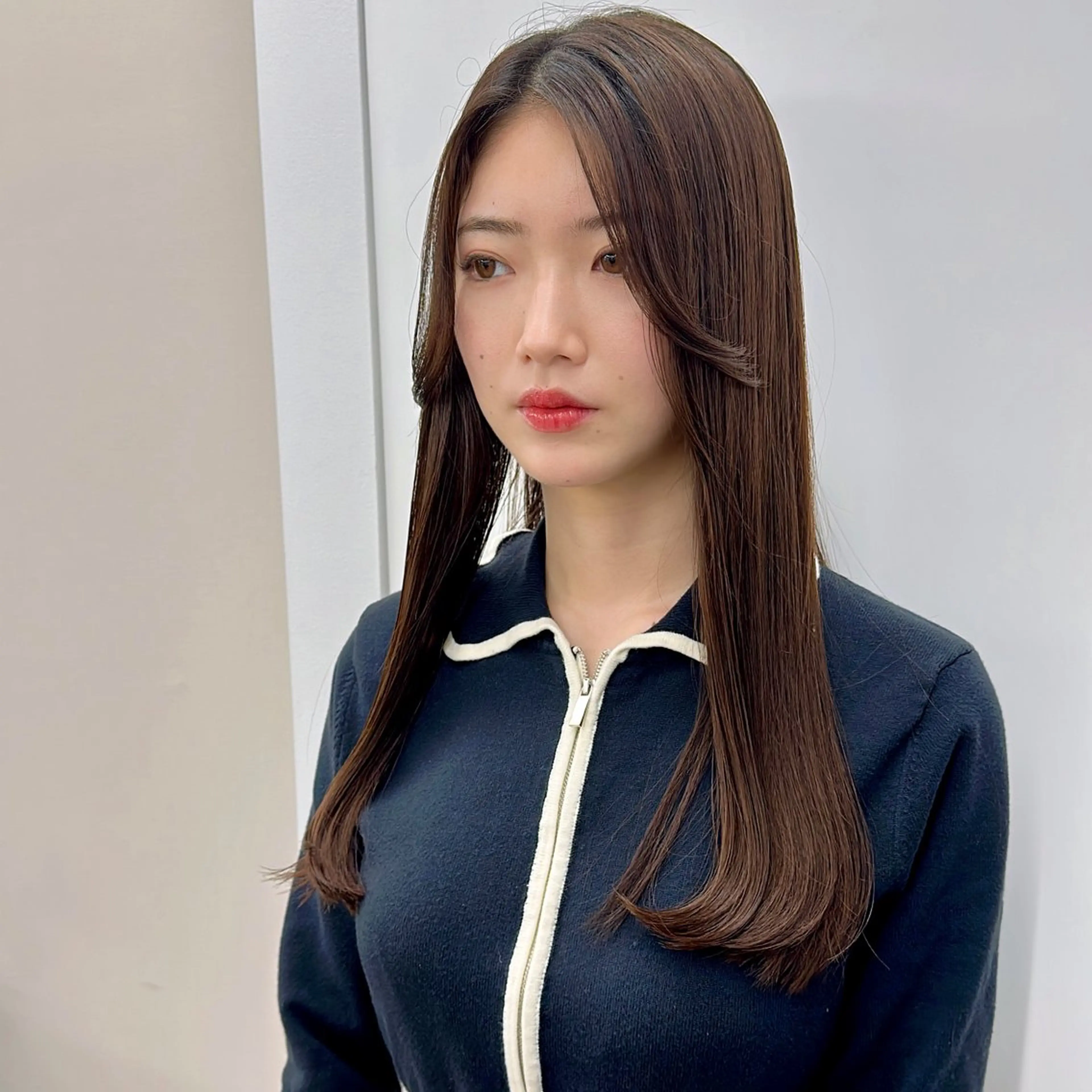 セミロング カラー カット ヘアカラー トリートメント ブリーチなし/レイヤ ー特化🌈Tommyのヘアスタイル