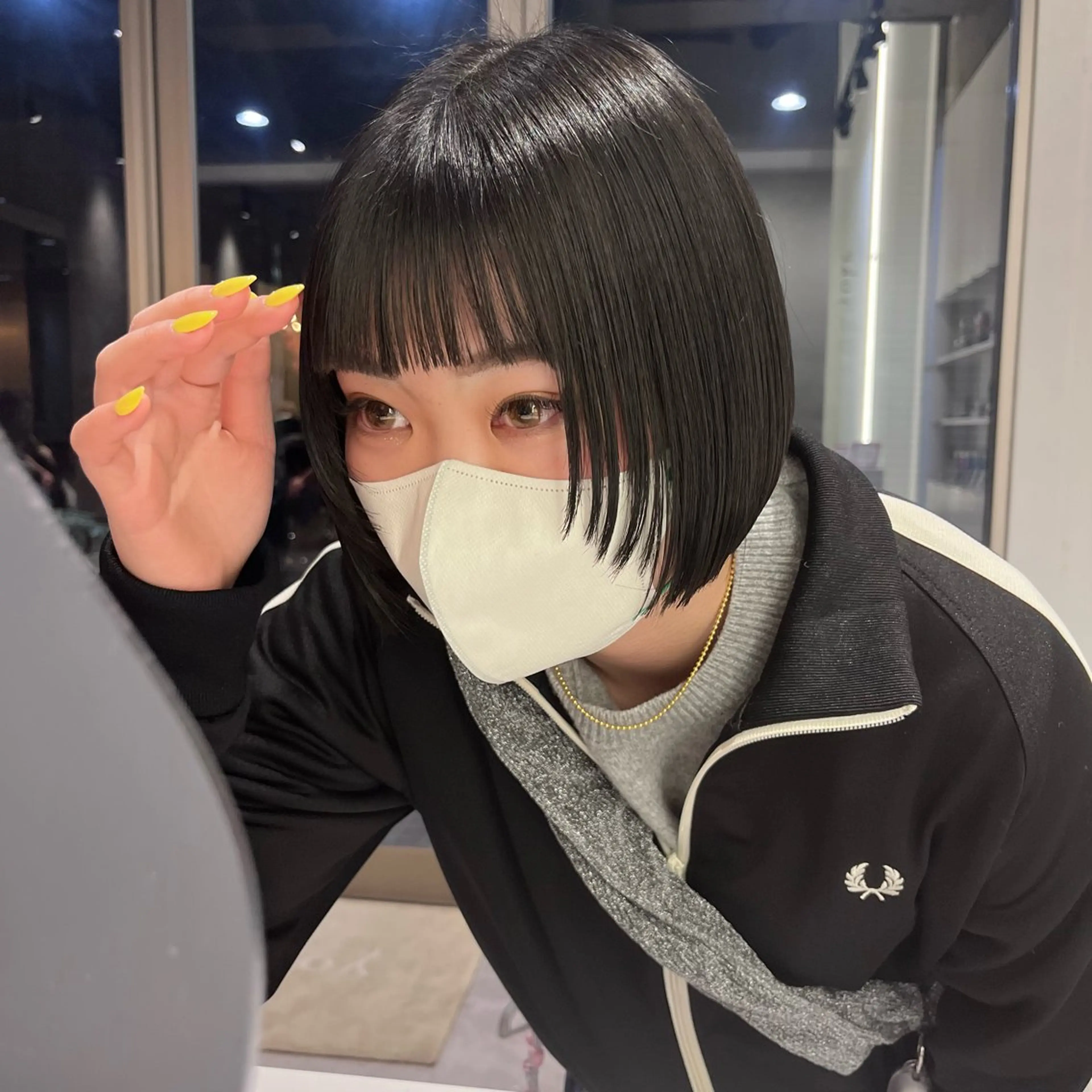 ショート ボブ 顔まわりレイヤー レイヤーカット iLi🫧kim ryongna🦋のヘアスタイル