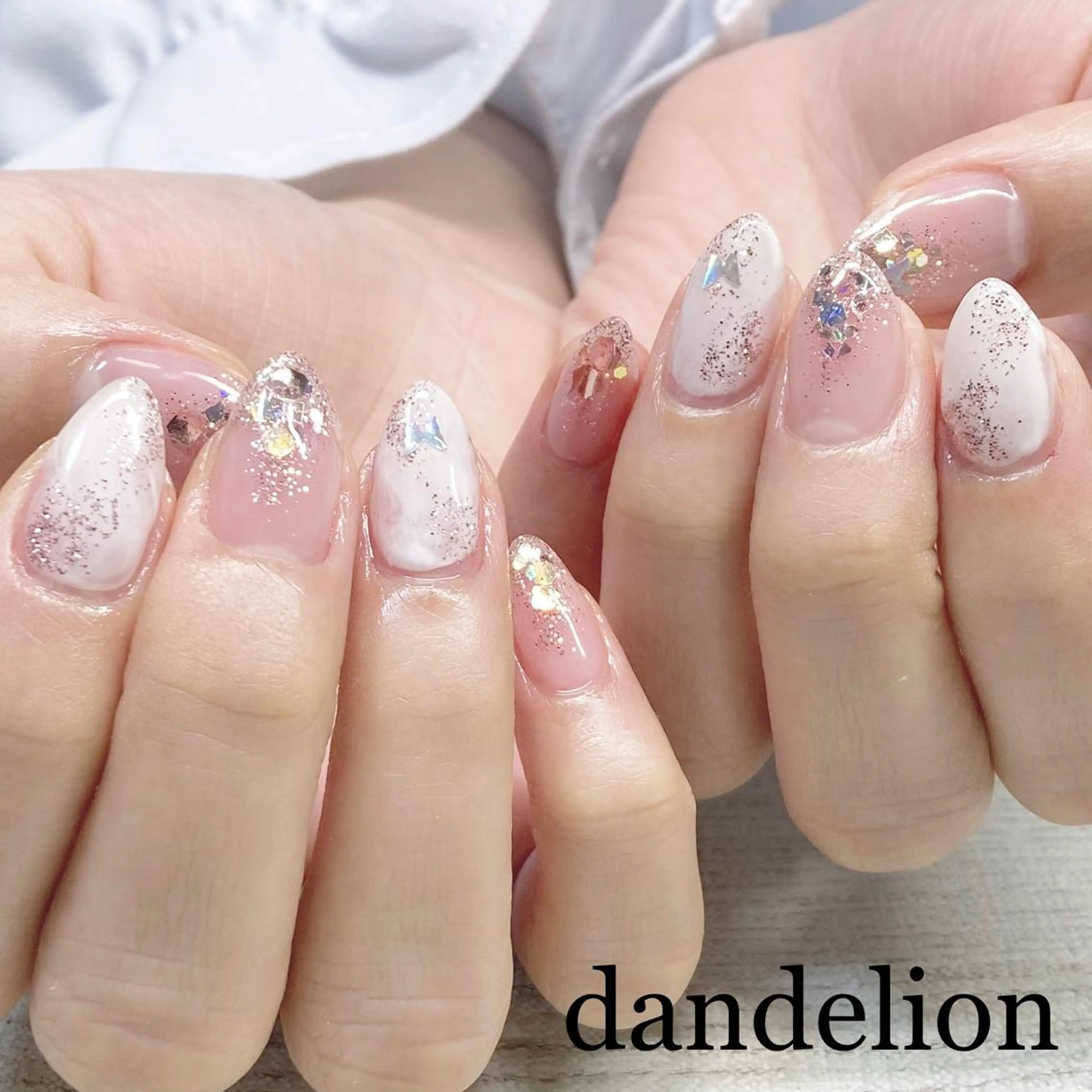 ネイル ハンドネイル ハンドケア dandelion ダンデライオンのネイルデザイン