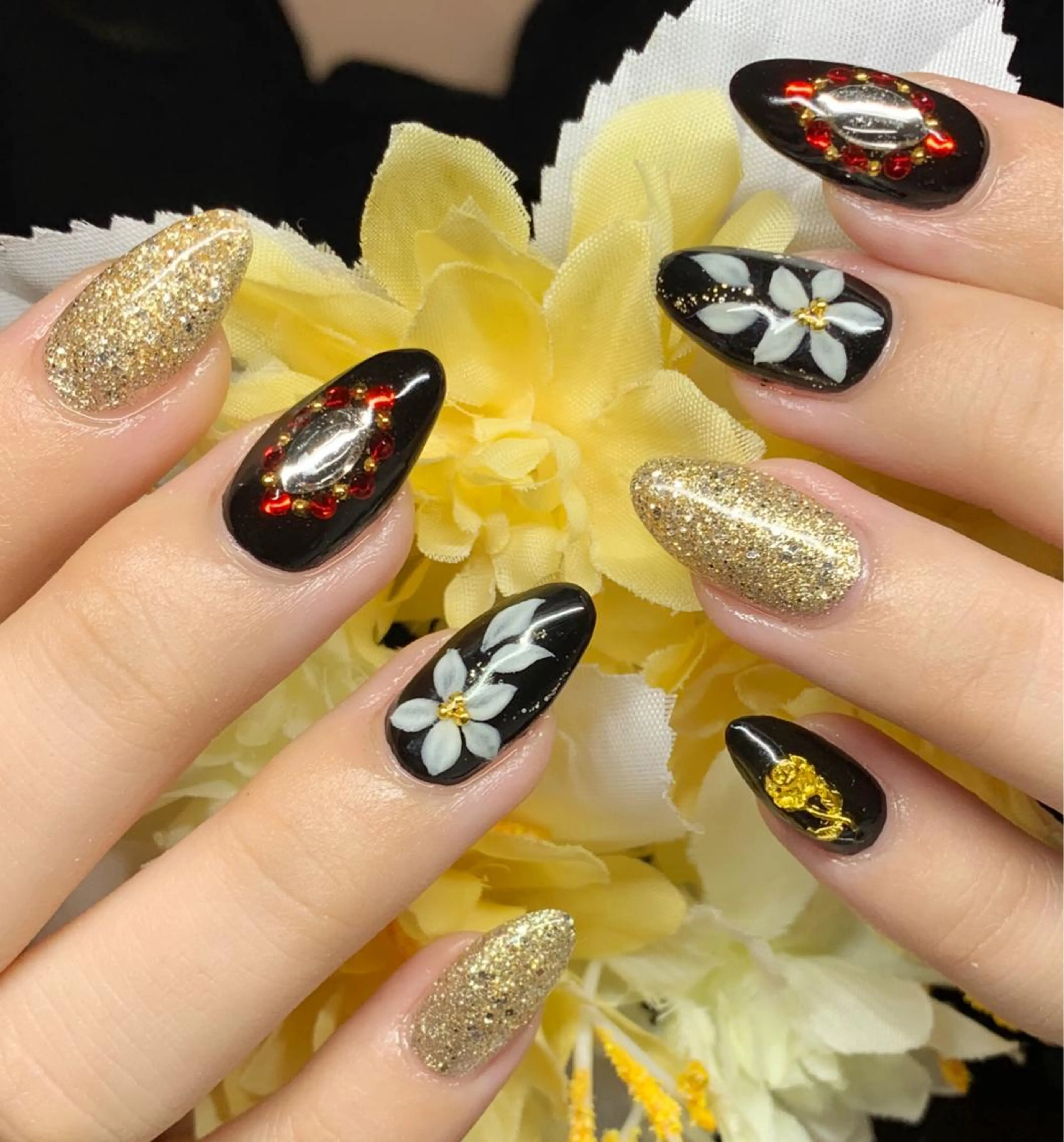 ネイル 成人式 持ち込み Nail salon Ramo所属・松田 祥子のネイルデザイン