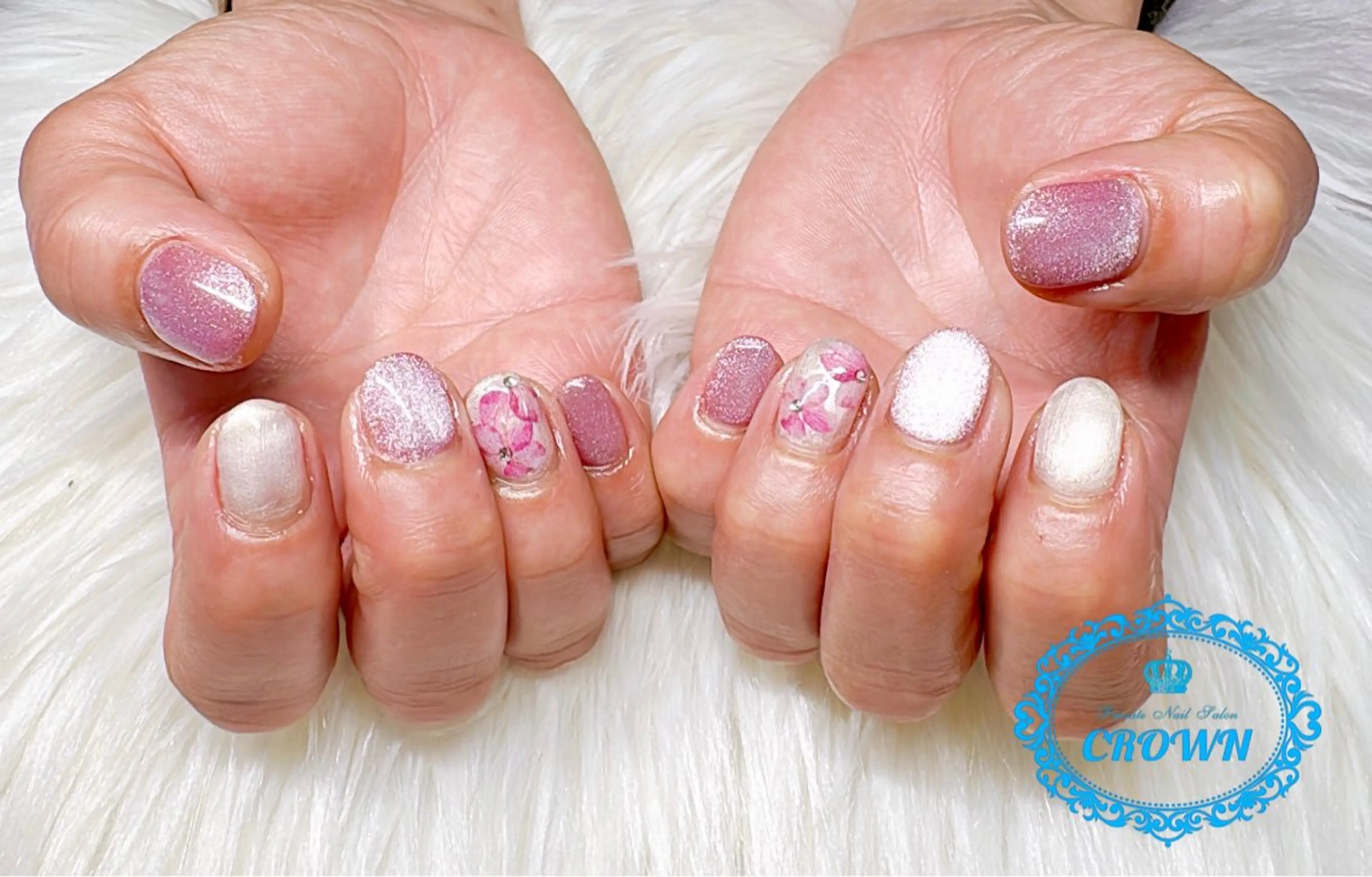 ネイル CROWN プライベートサロンのネイルデザイン