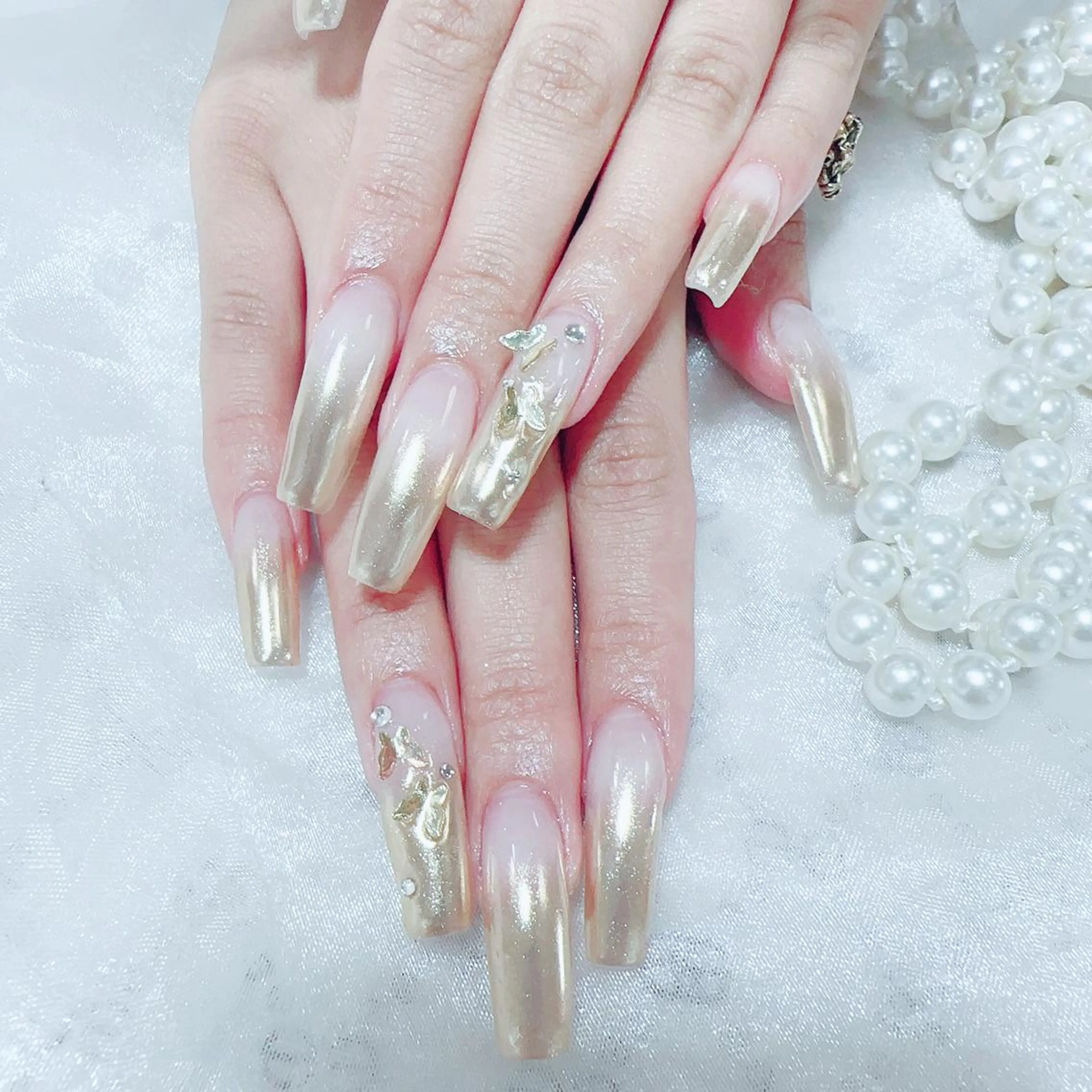 ネイル ハンドネイル VIVIAN リサのネイルデザイン