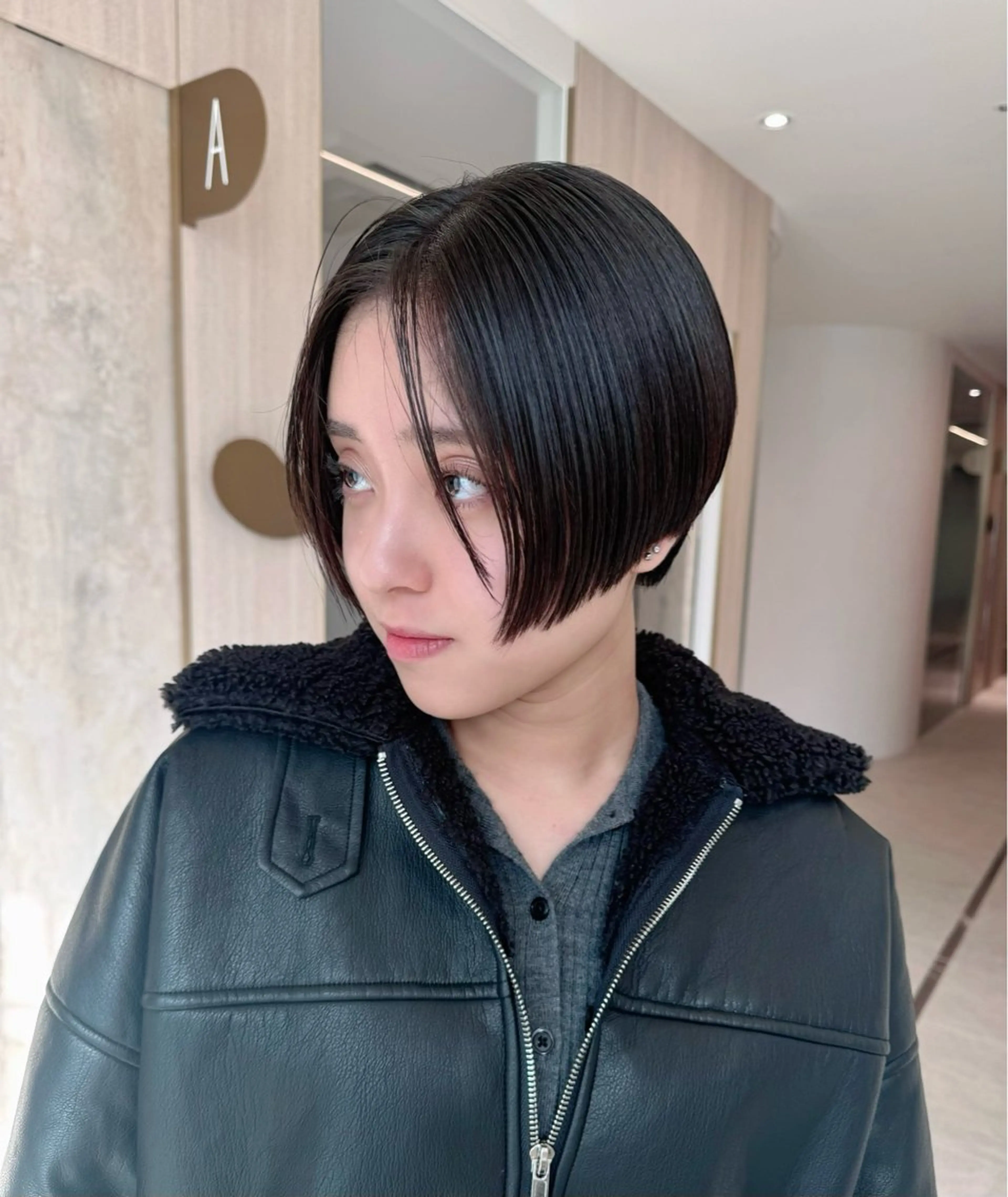 ショート カット foto所属・𝐁𝐋𝐔𝐄𝐓 /カット特化/荒井のヘアスタイル