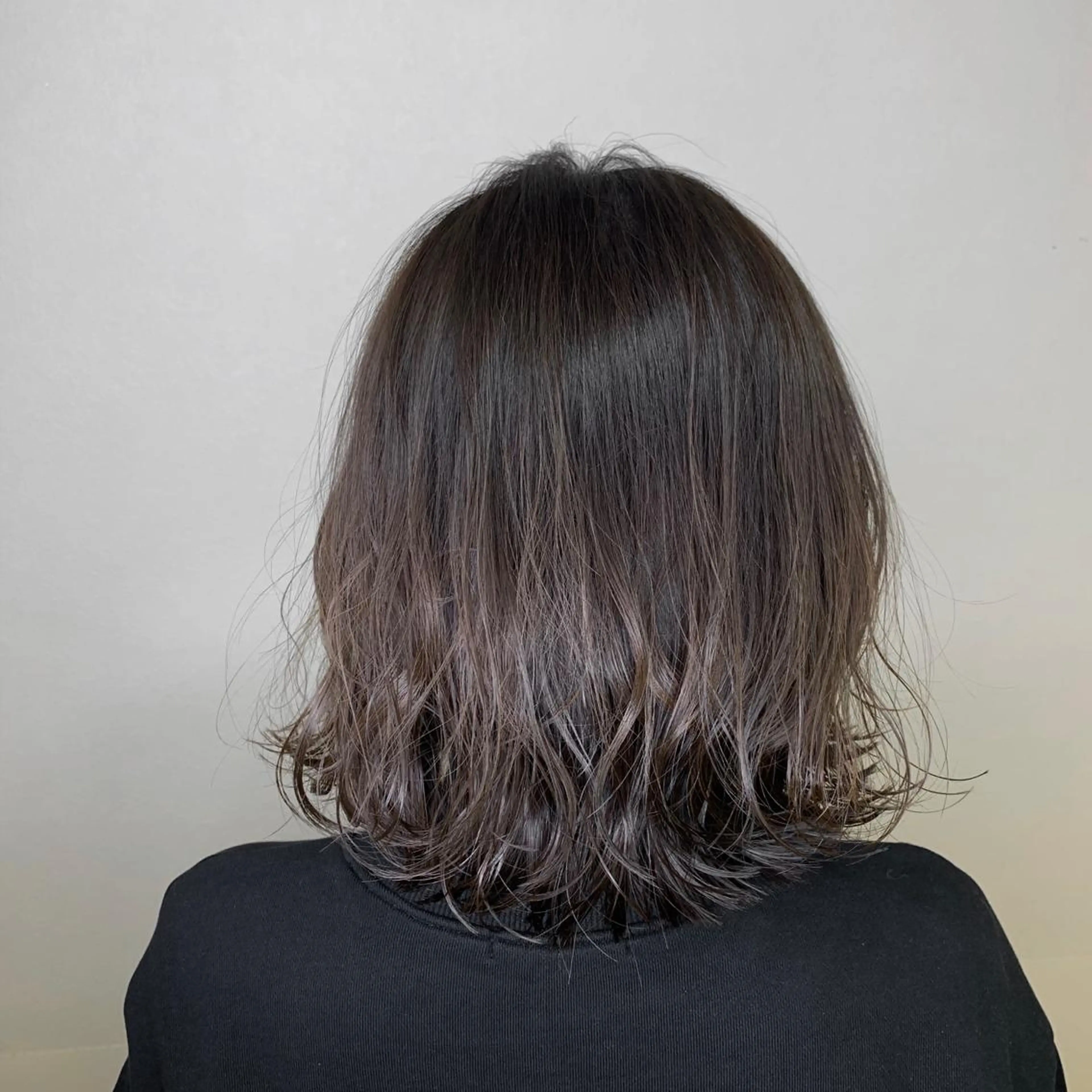 ミディアム カラー ヘアアレンジ カット ヘアカラー トリートメント 【Sweep】おじま のぞみのヘアスタイル