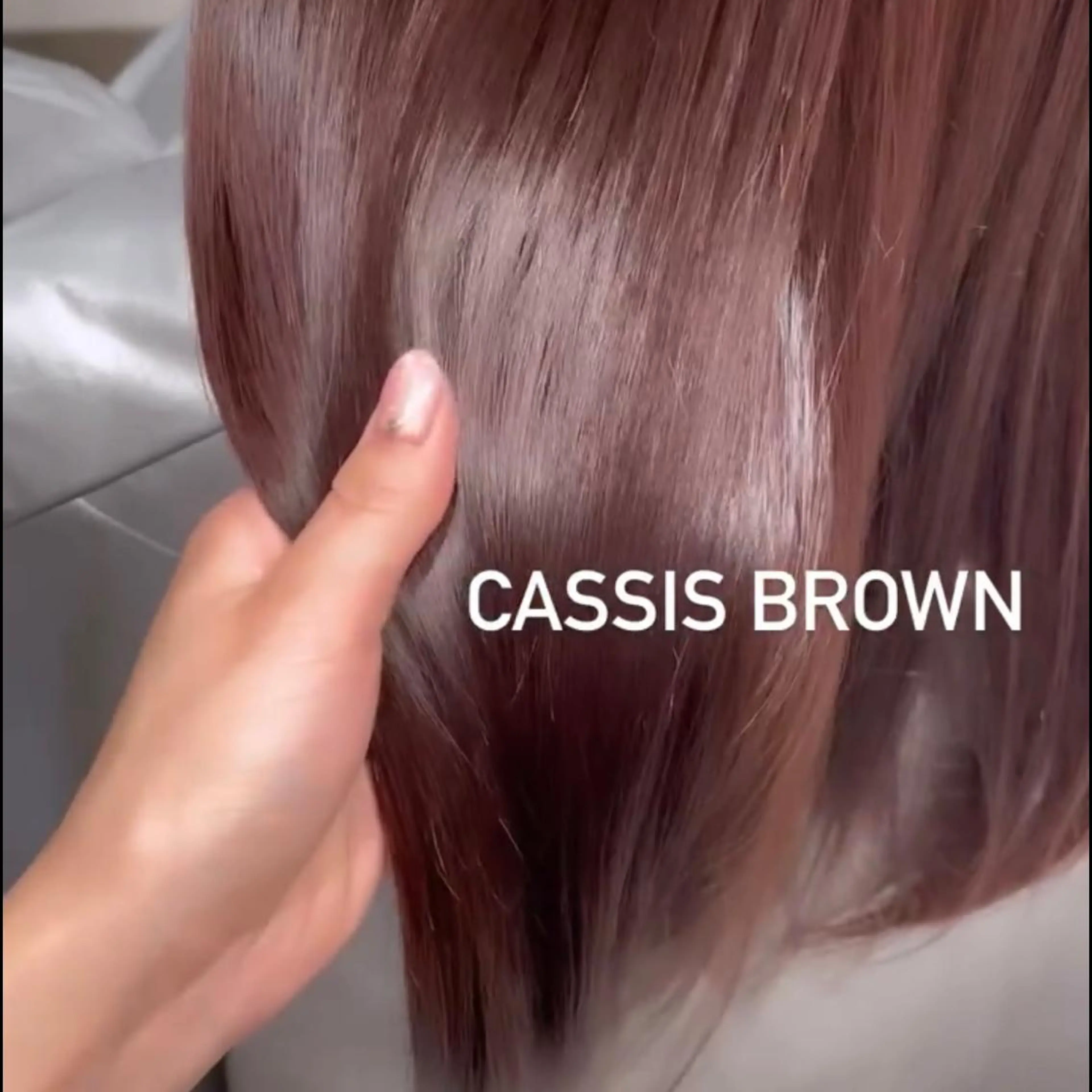 セミロング カラー Toiro所属・🤎小顔レイヤー /ベージュ🤎友香のヘアスタイル