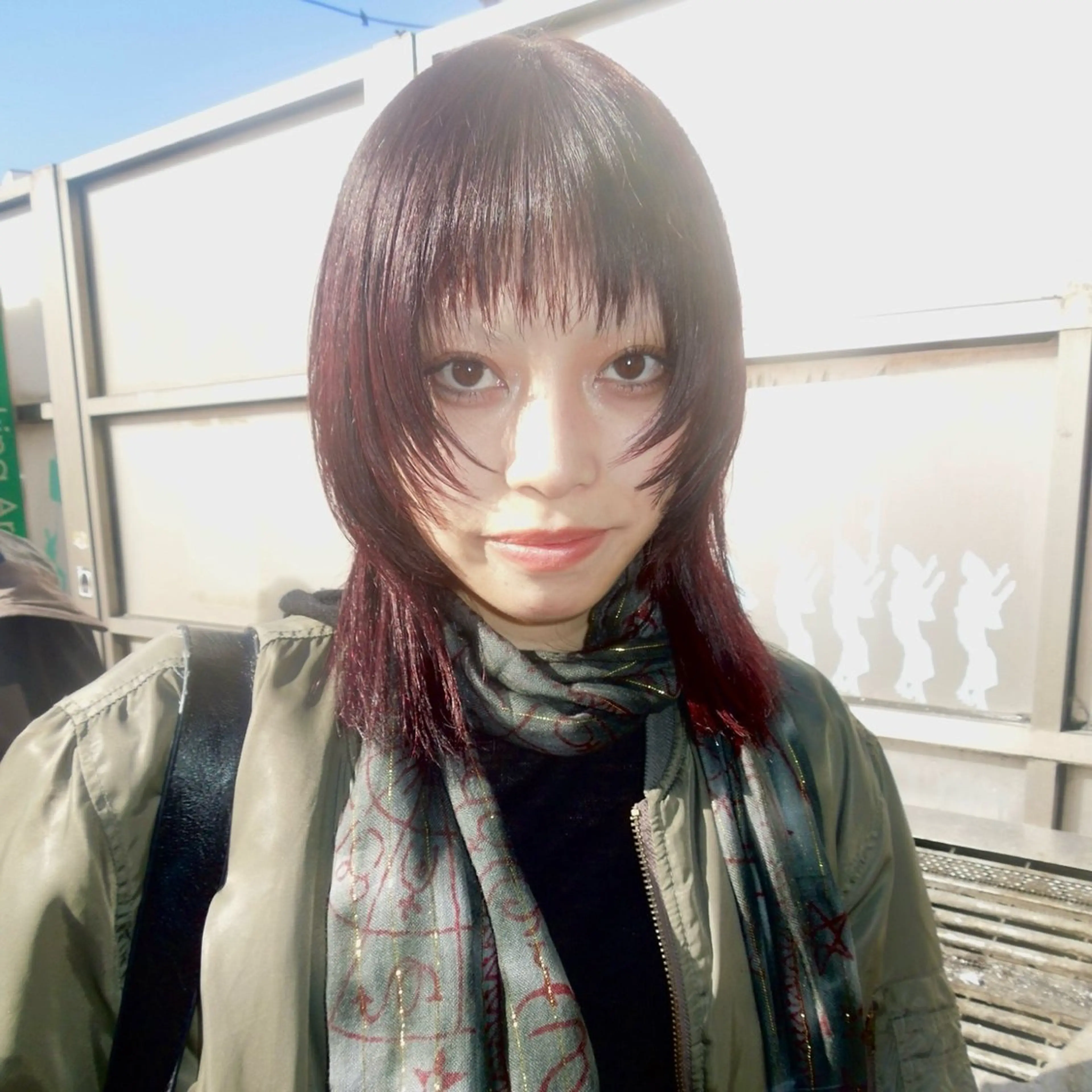 ミディアム カラー ブリーチ タマキ/似合わせ カット/Wカラーのヘアスタイル