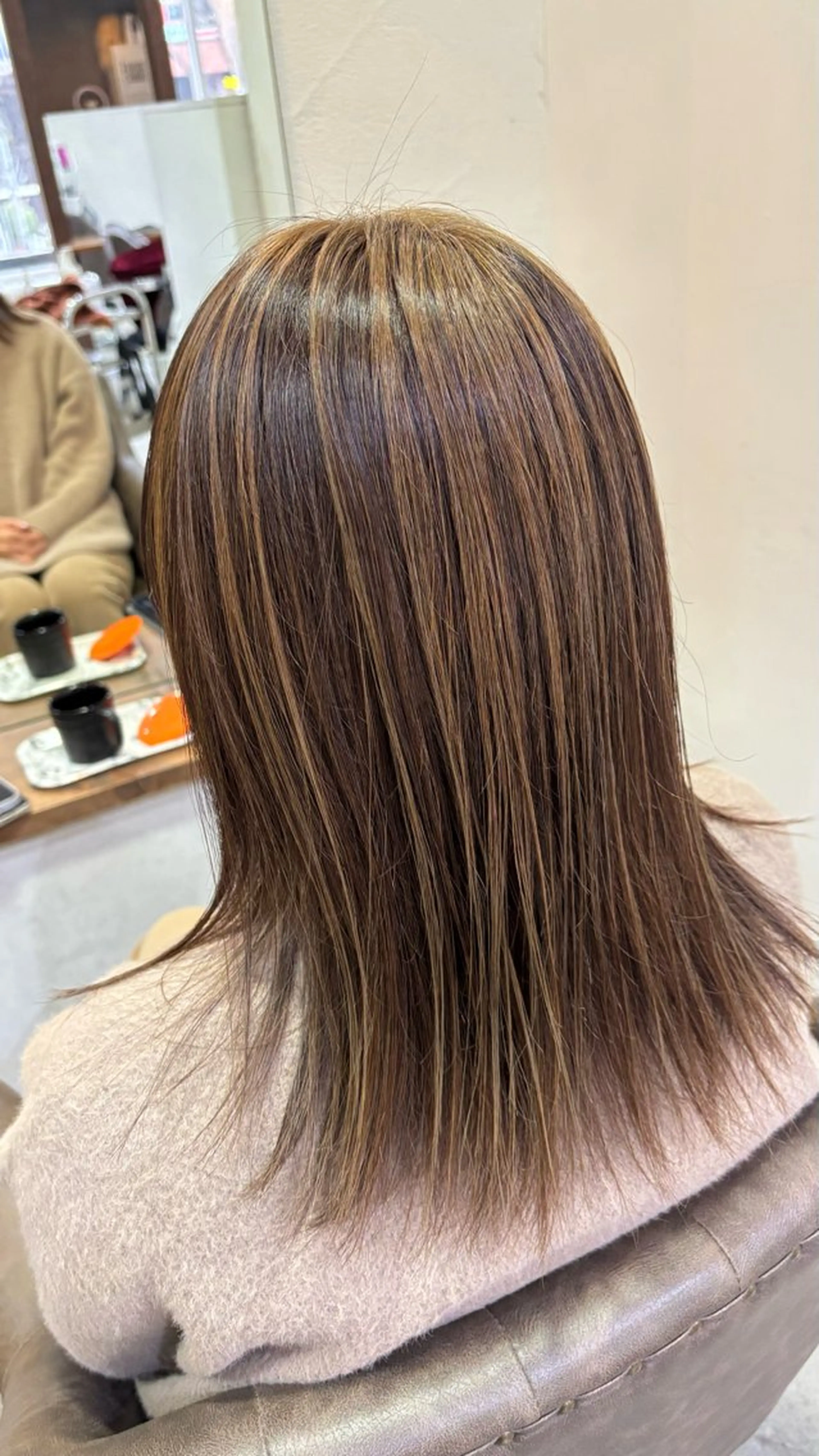 ミディアム カラー ショート・パーマ・デ ザインカラー/むつみのヘアスタイル