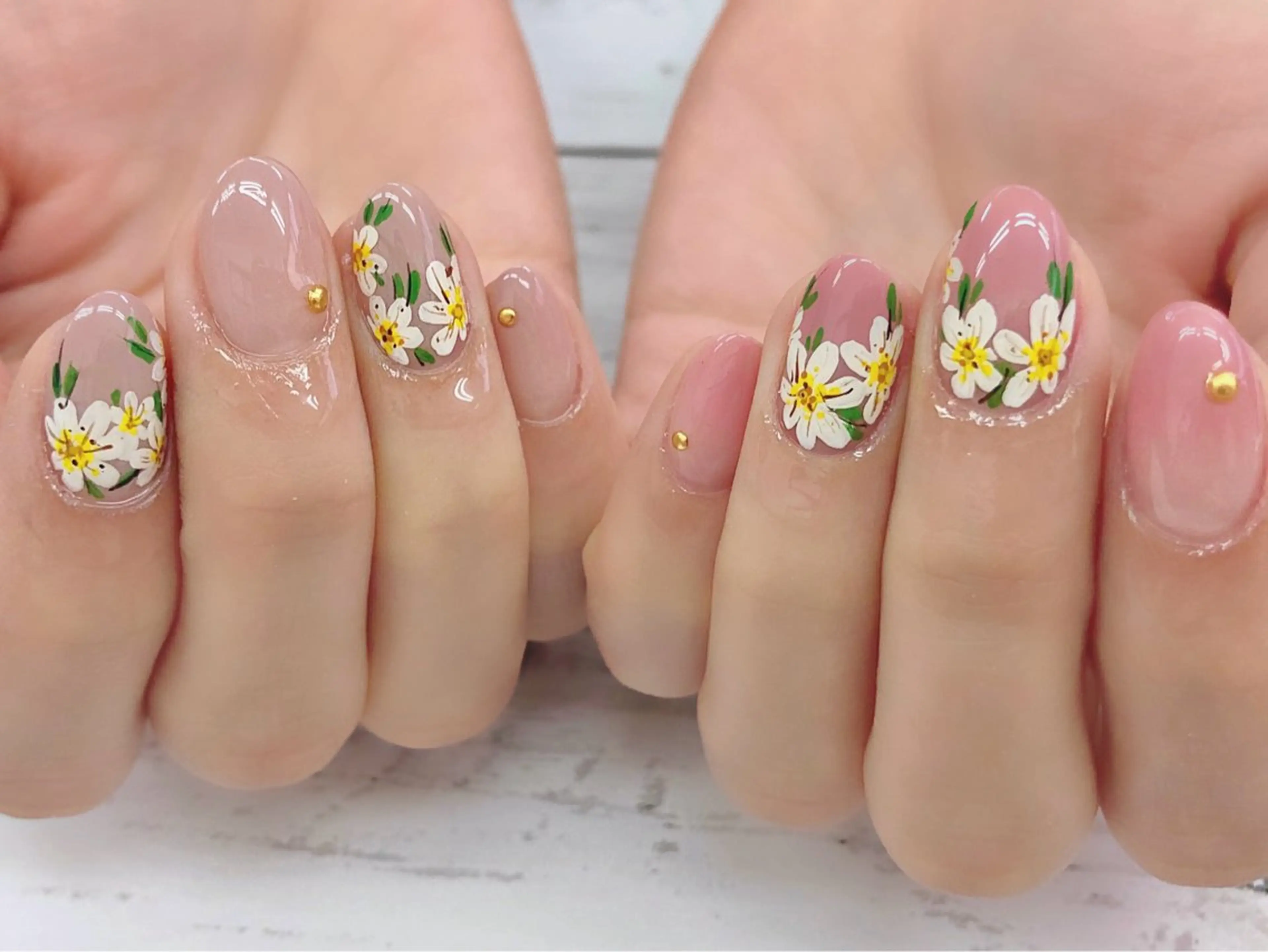 ネイル ハンドネイル en.所属・en. NATSUKOのネイルデザイン