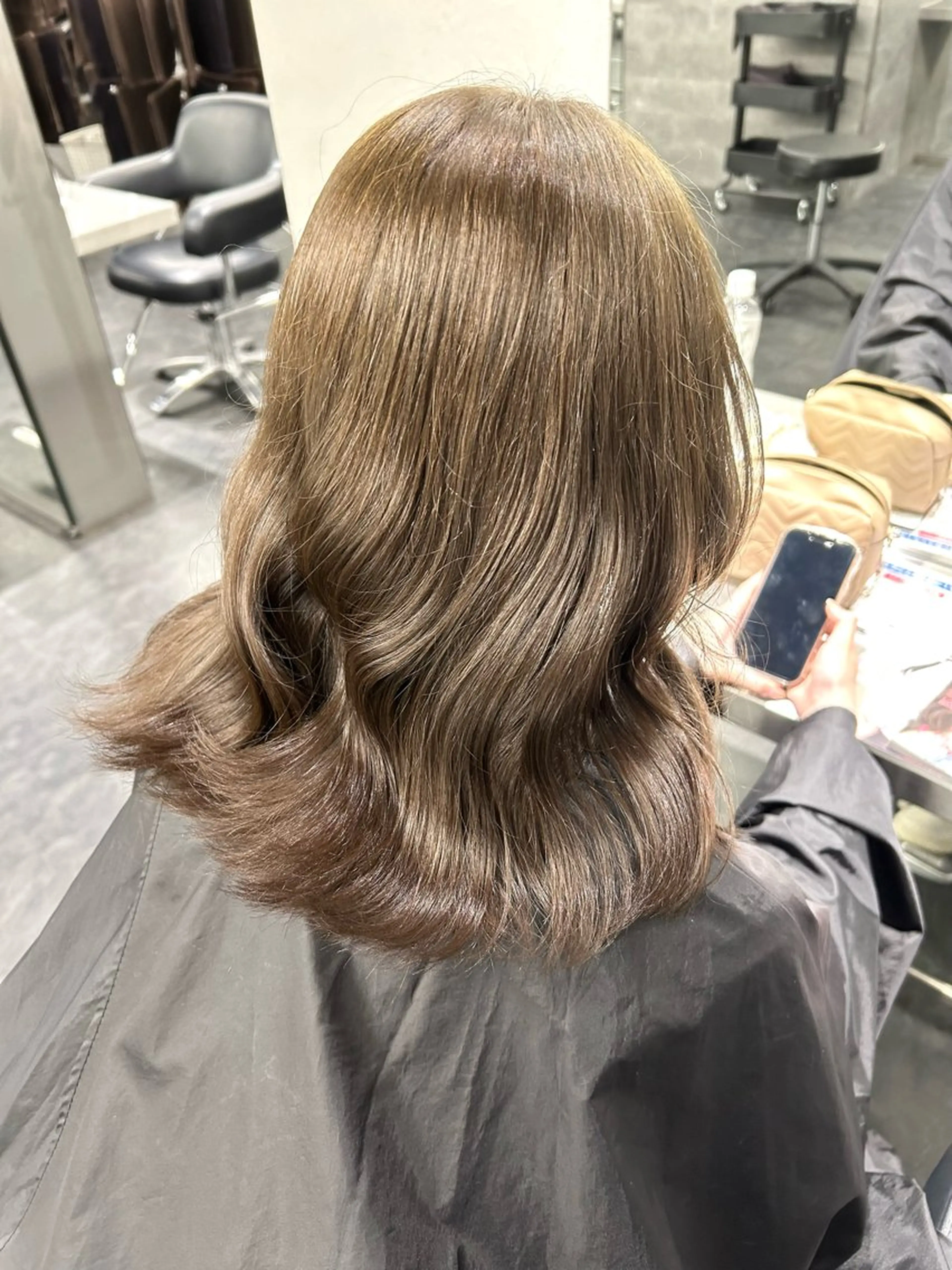 セミロング ヘアカラー かえで🫧 カットモデル募集中のヘアスタイル