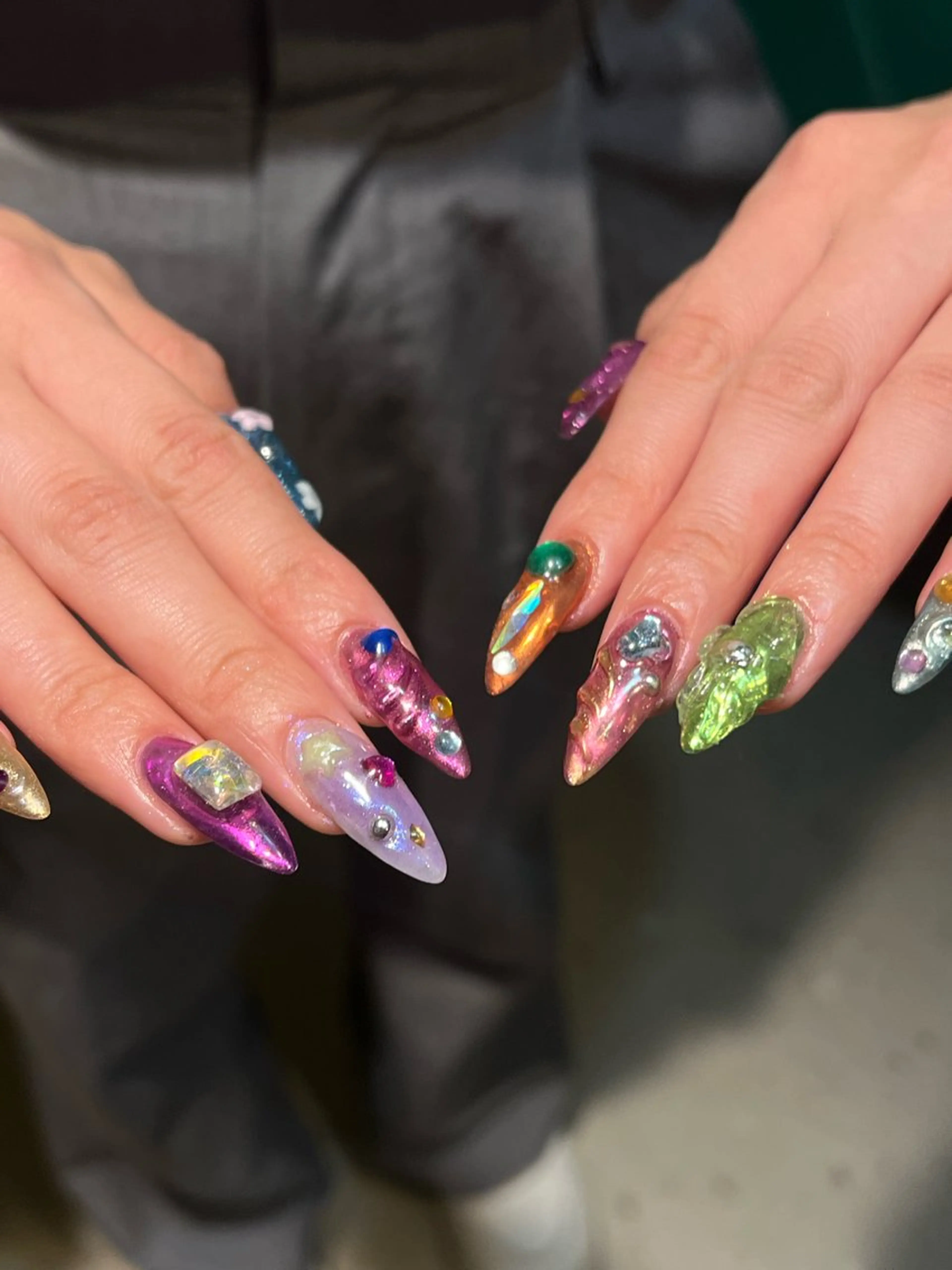 ネイル ハンドネイル Hata nail 🎀個性派ニュアンスのネイルデザイン