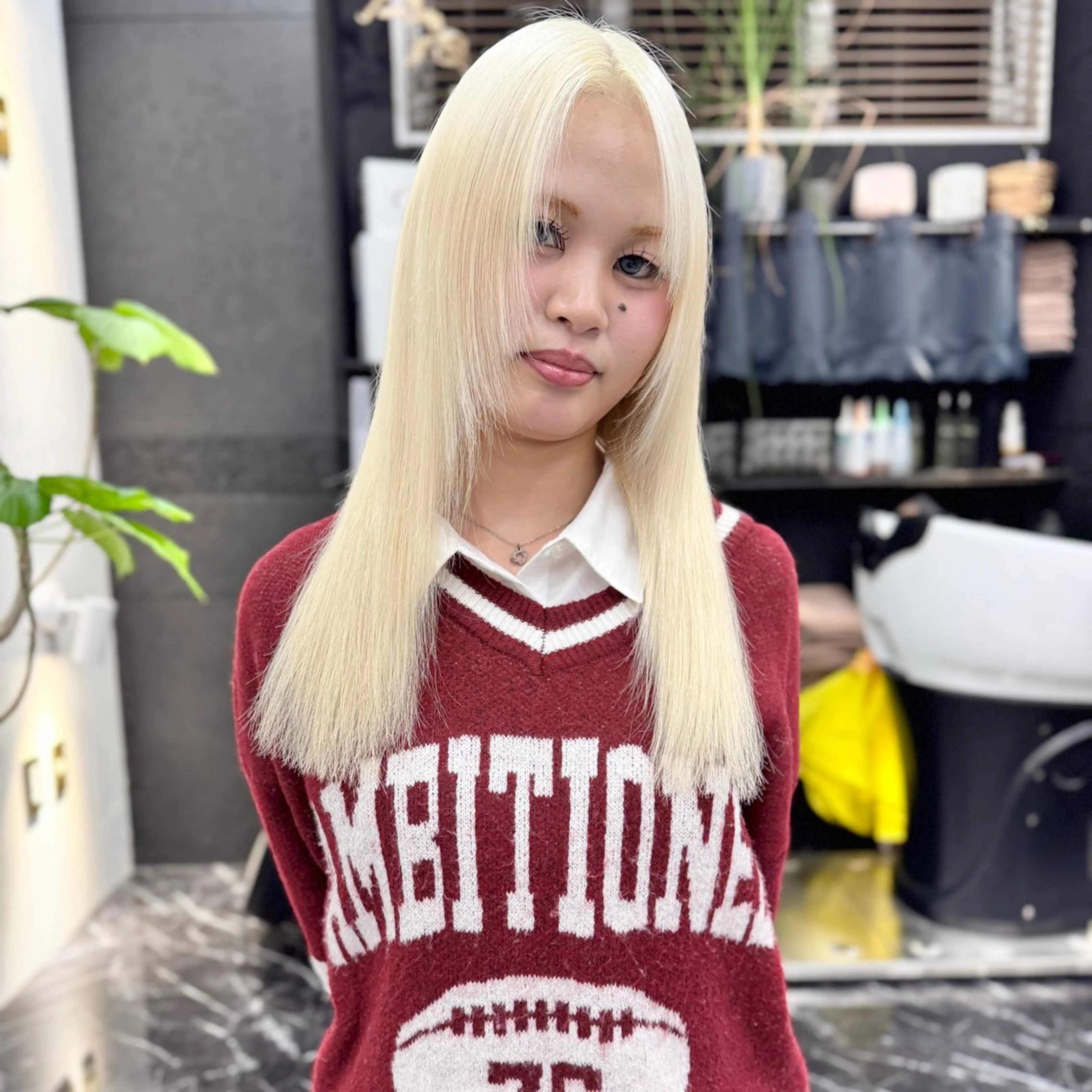 ロング カラー ブリーチ 透明感カラー カット ヘアカラー トリートメント ChuDuck所属・ケアブリーチ×ハイト ーン専門/SHOTAのヘアスタイル