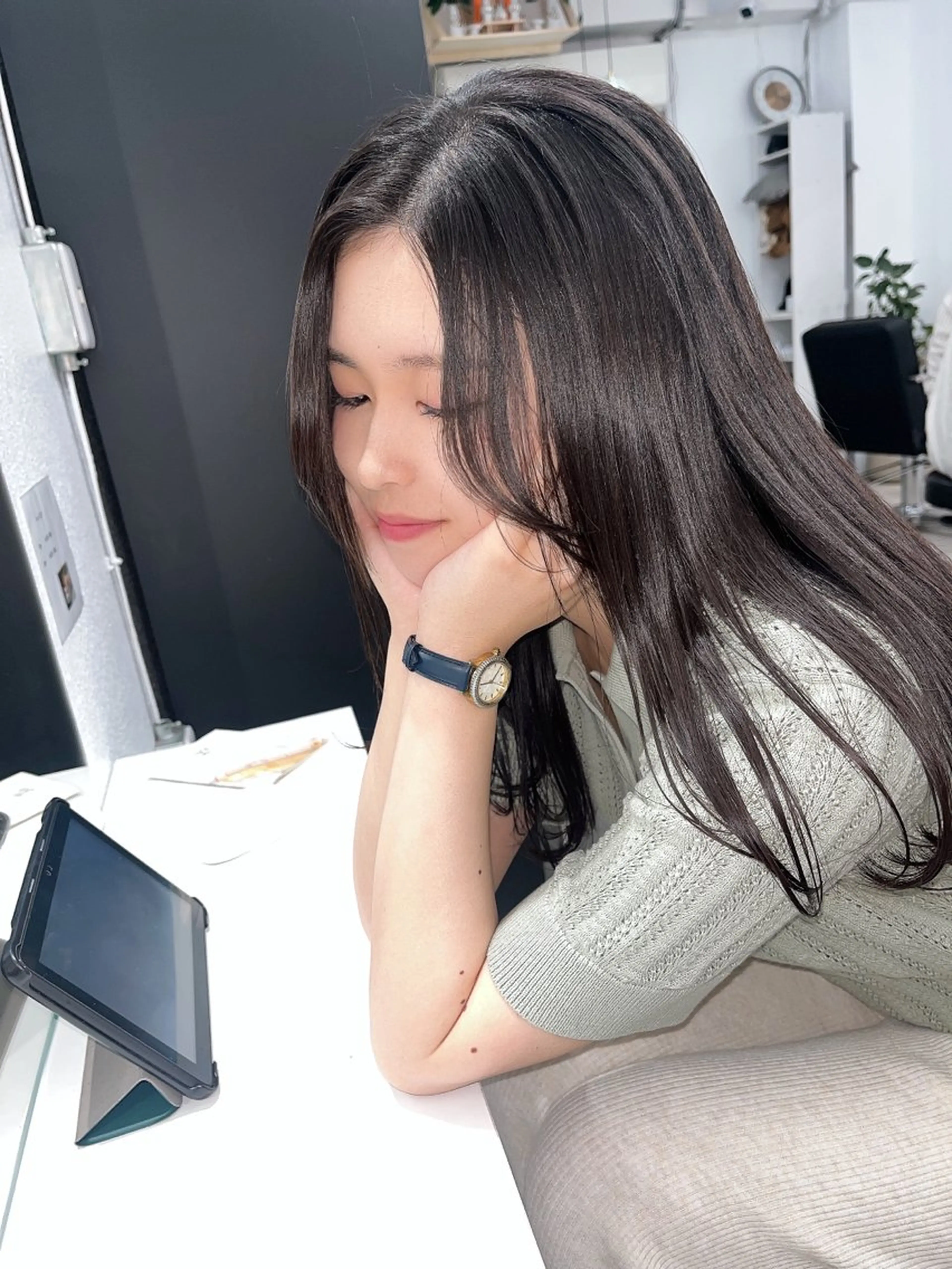 ロング JIL BLAN 京都所属・RU RIのヘアスタイル