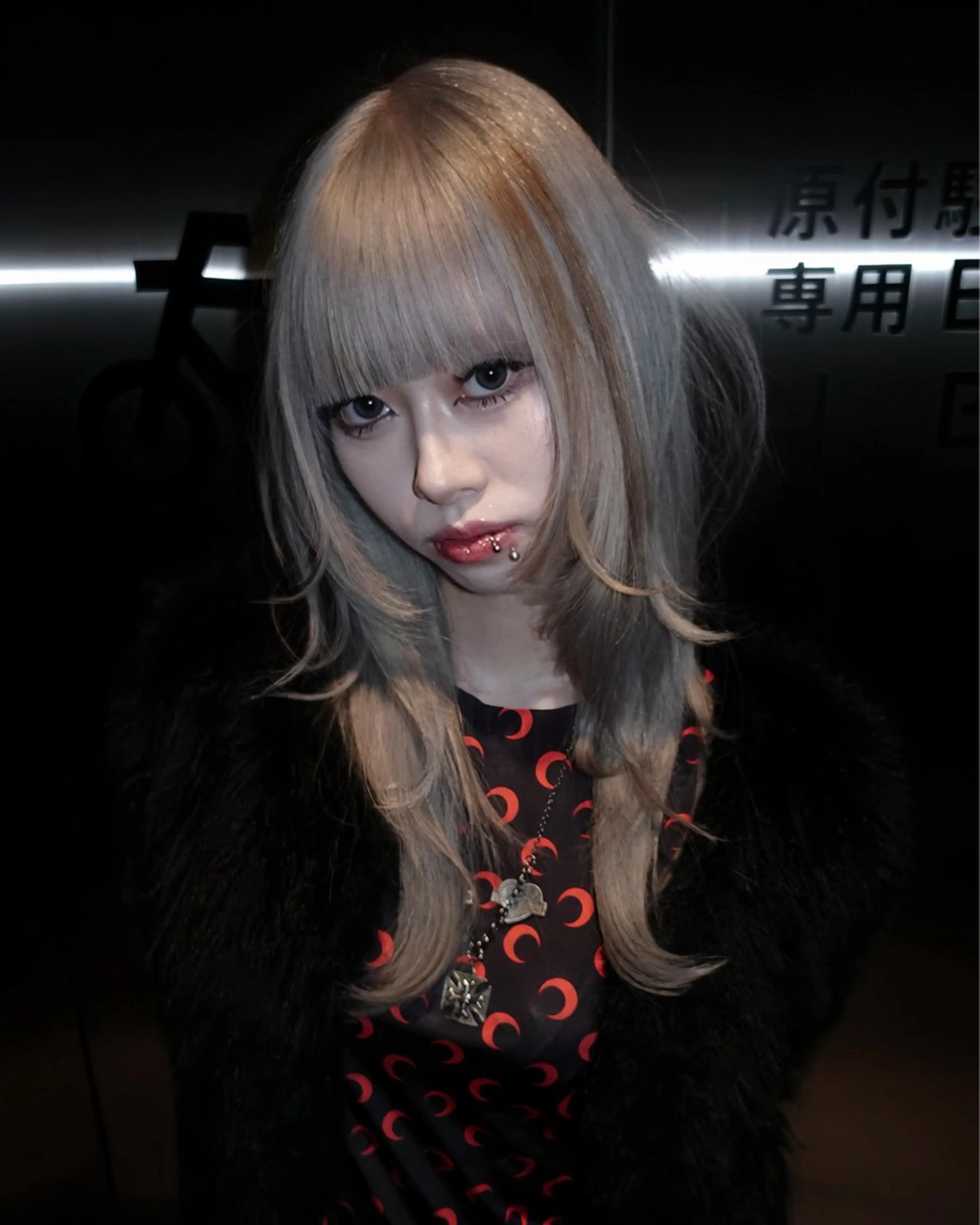 セミロング ヘアカラー トリートメント Null 表参道所属・岩下昂世/ ハイトーン/デザインのヘアスタイル